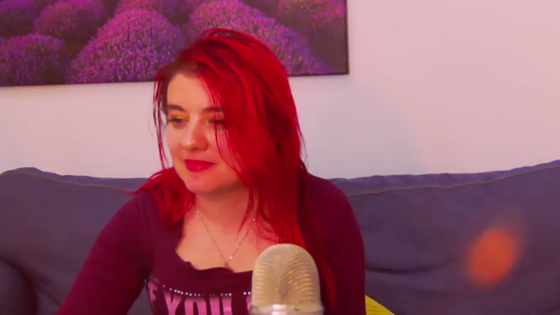Gallery image thumbnail from Kellsie's myfreecams stream on, 05/03/2024, 09:44 image 14 of 20