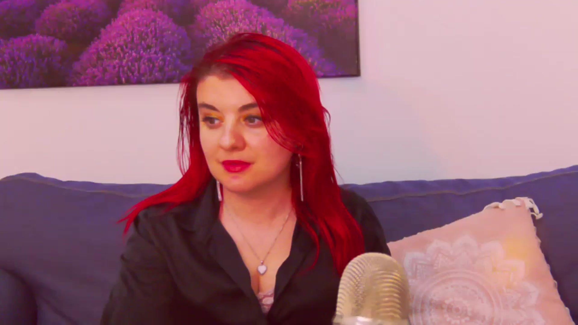 Gallery image thumbnail from Kellsie's myfreecams stream on, 05/03/2024, 10:20 image 2 of 20