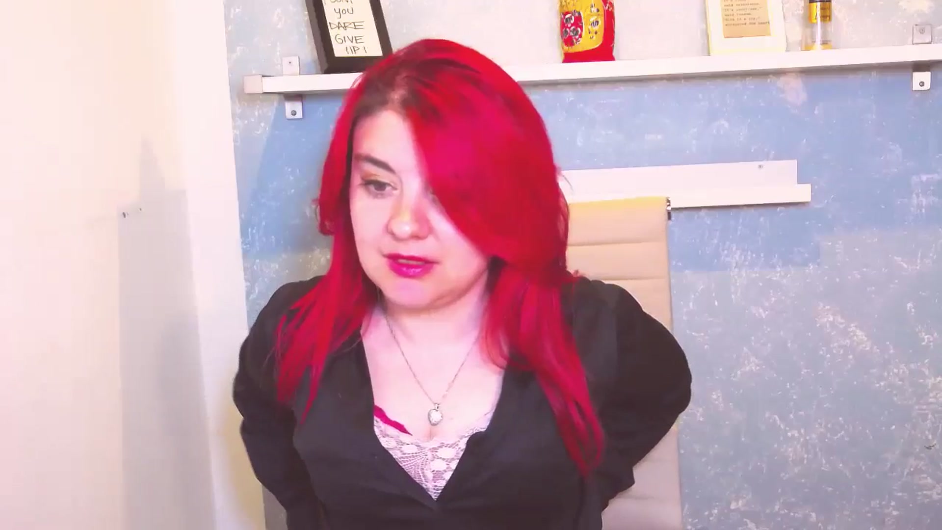 Gallery image thumbnail from Kellsie's myfreecams stream on, 05/04/2024, 06:08 image 6 of 20