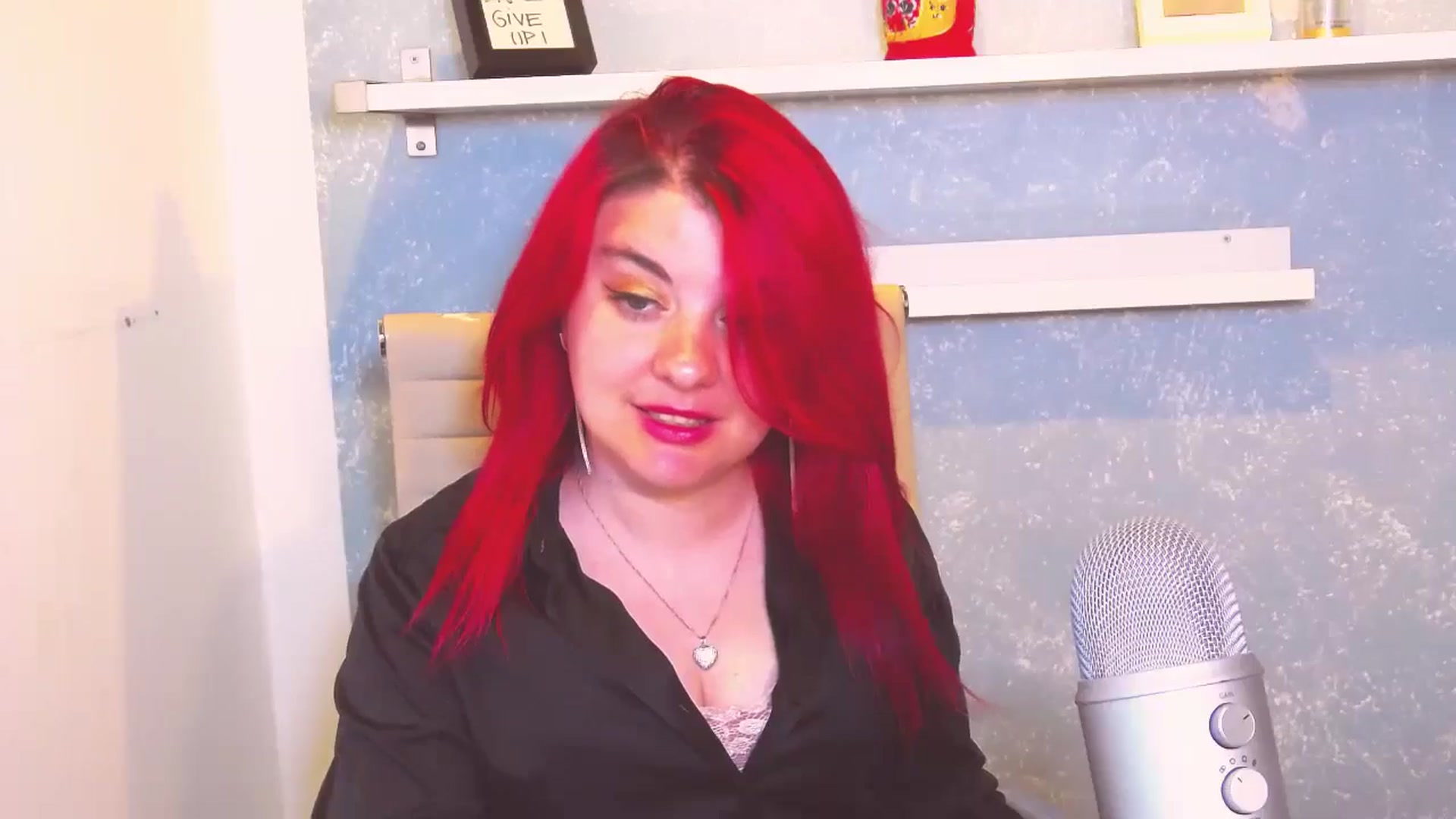 Gallery image thumbnail from Kellsie's myfreecams stream on, 05/04/2024, 06:32 image 6 of 20
