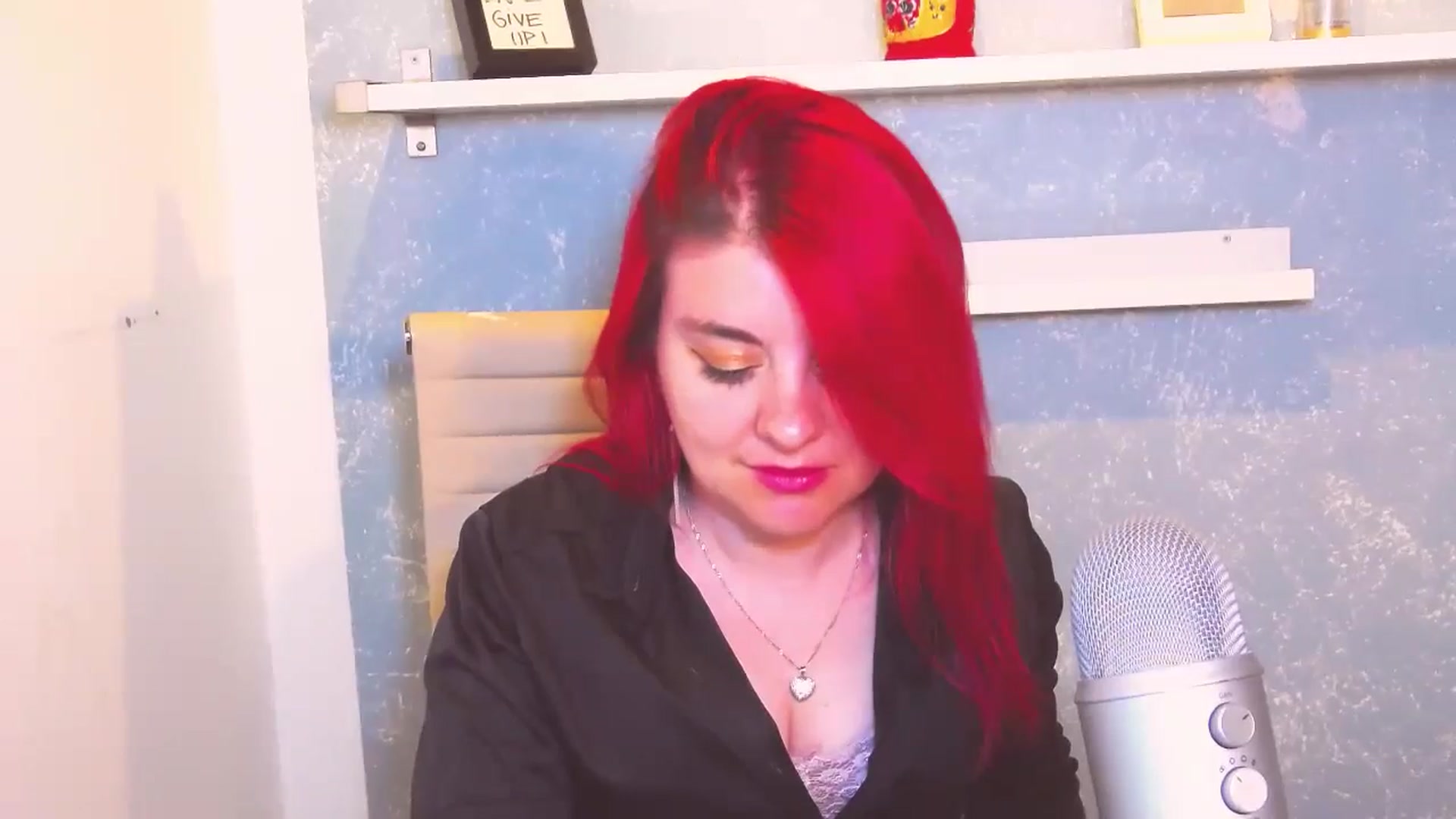Gallery image thumbnail from Kellsie's myfreecams stream on, 05/04/2024, 07:05 image 3 of 20