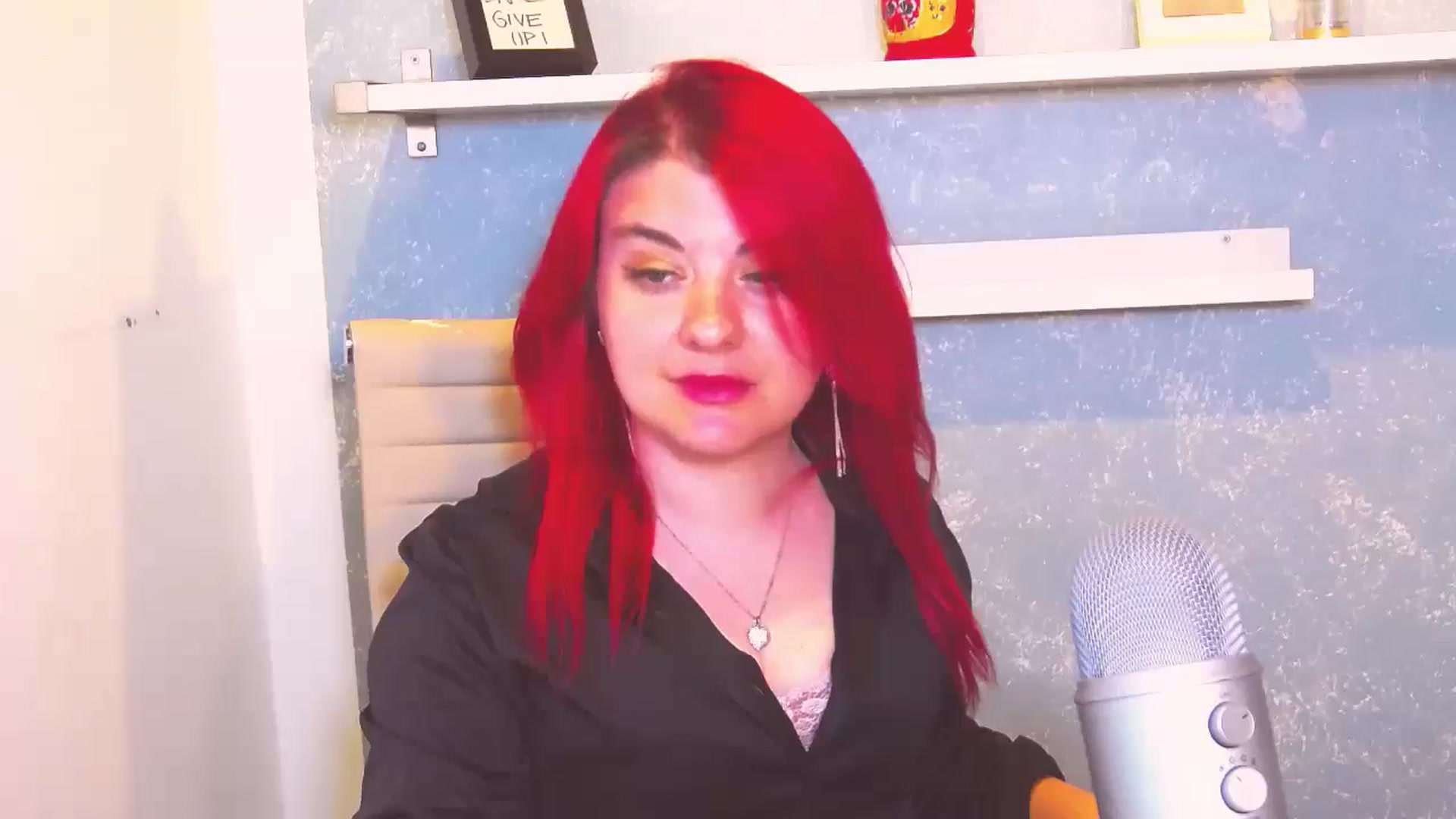 Gallery image thumbnail from Kellsie's myfreecams stream on, 05/04/2024, 07:05 image 17 of 20