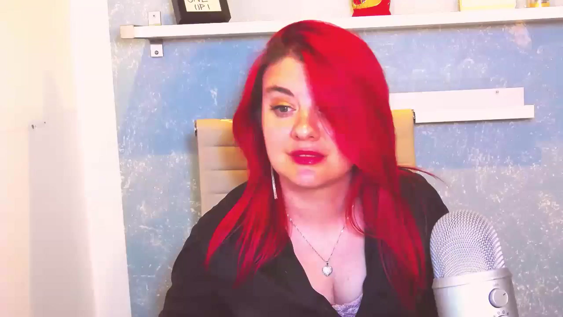 Gallery image thumbnail from Kellsie's myfreecams stream on, 05/04/2024, 09:40 image 1 of 20