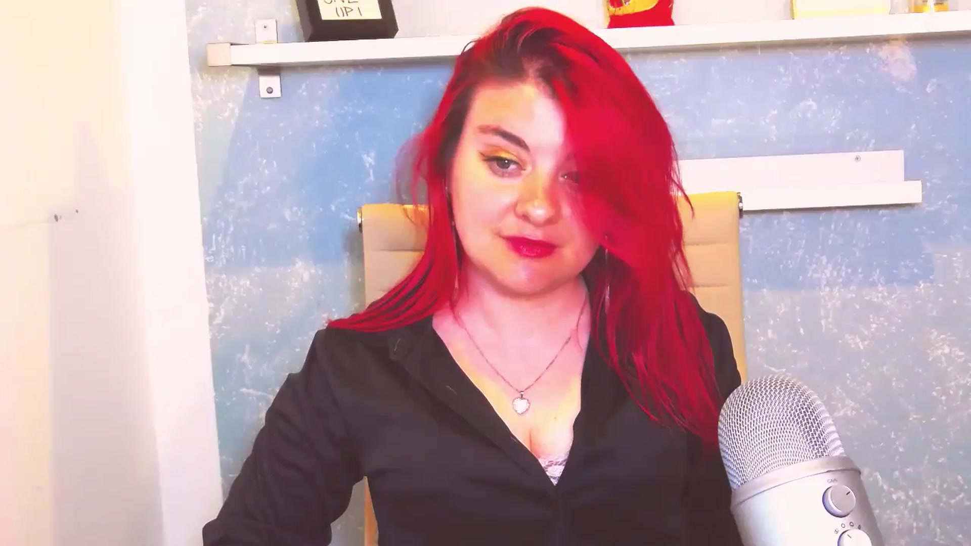 Gallery image thumbnail from Kellsie's myfreecams stream on, 05/04/2024, 09:40 image 17 of 20