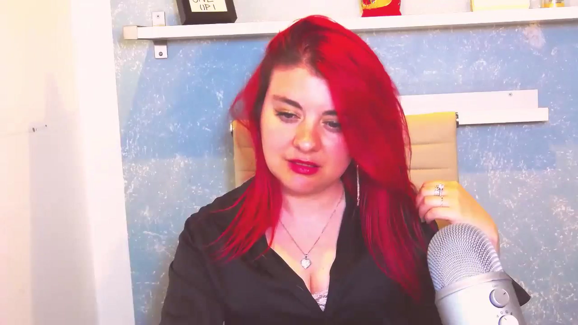 Gallery image thumbnail from Kellsie's myfreecams stream on, 05/04/2024, 09:40 image 9 of 20