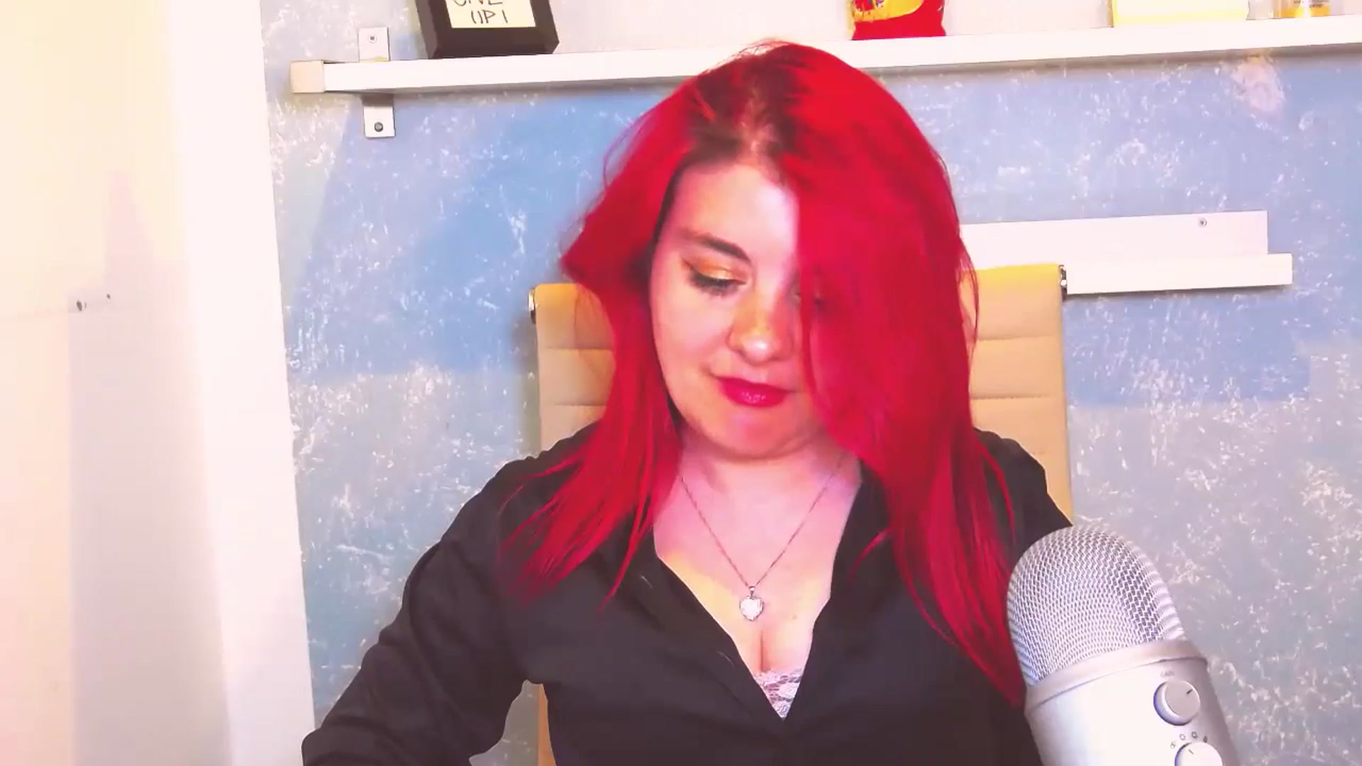 Gallery image thumbnail from Kellsie's myfreecams stream on, 05/04/2024, 09:40 image 8 of 20