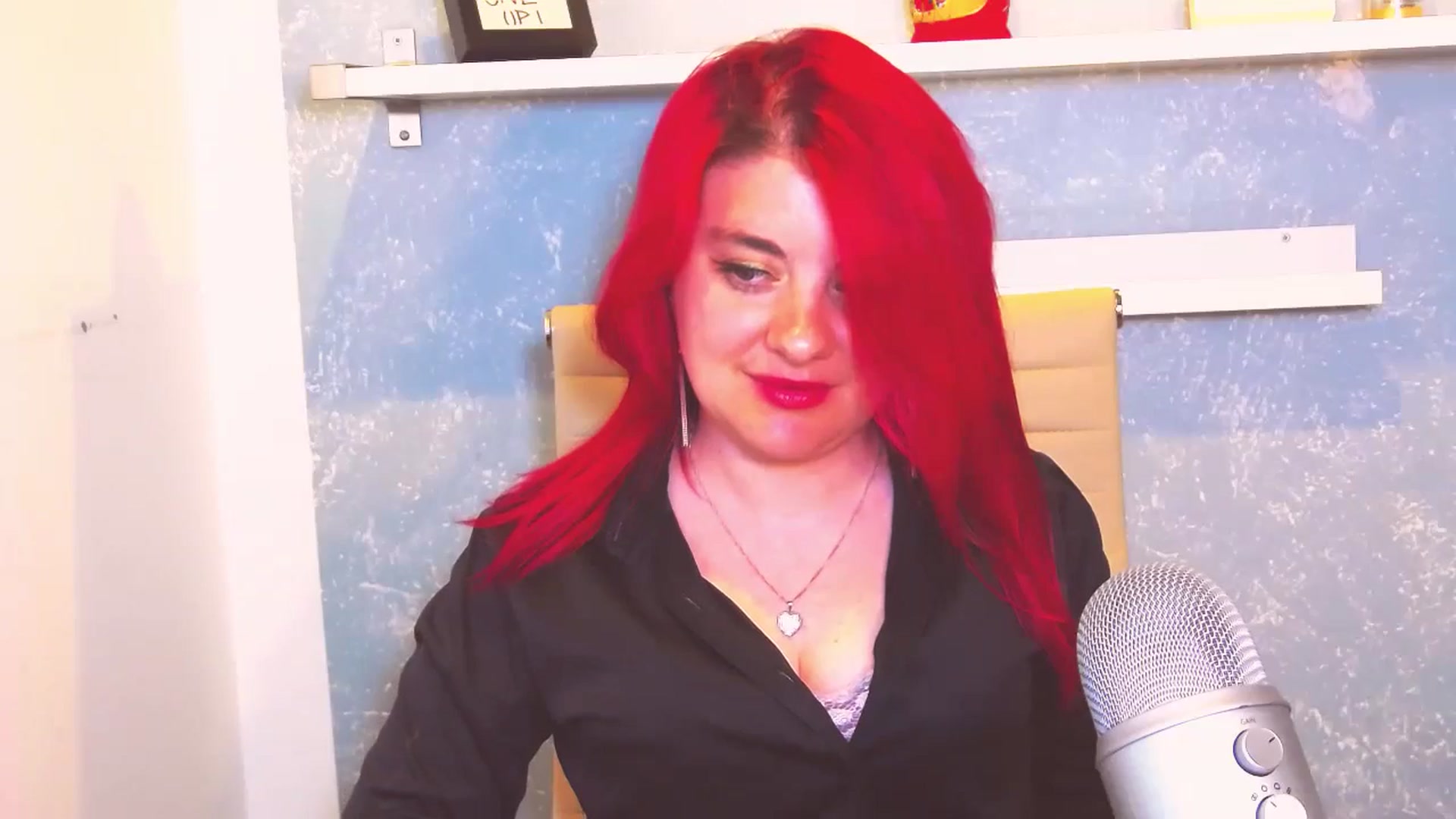 Gallery image thumbnail from Kellsie's myfreecams stream on, 05/04/2024, 09:40 image 15 of 20