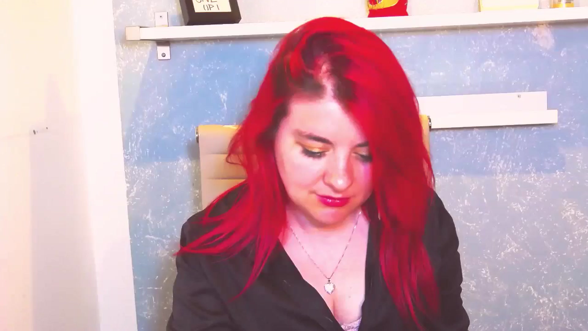 Gallery image thumbnail from Kellsie's myfreecams stream on, 05/04/2024, 10:19 image 15 of 20