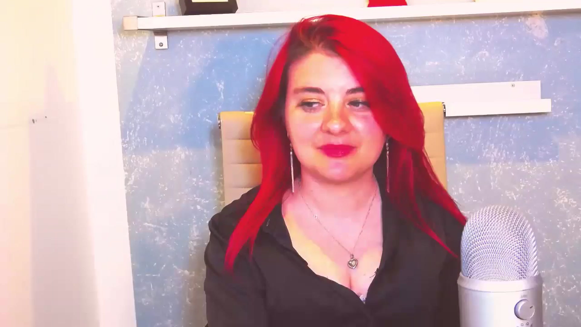 Gallery image thumbnail from Kellsie's myfreecams stream on, 05/04/2024, 11:59 image 15 of 20
