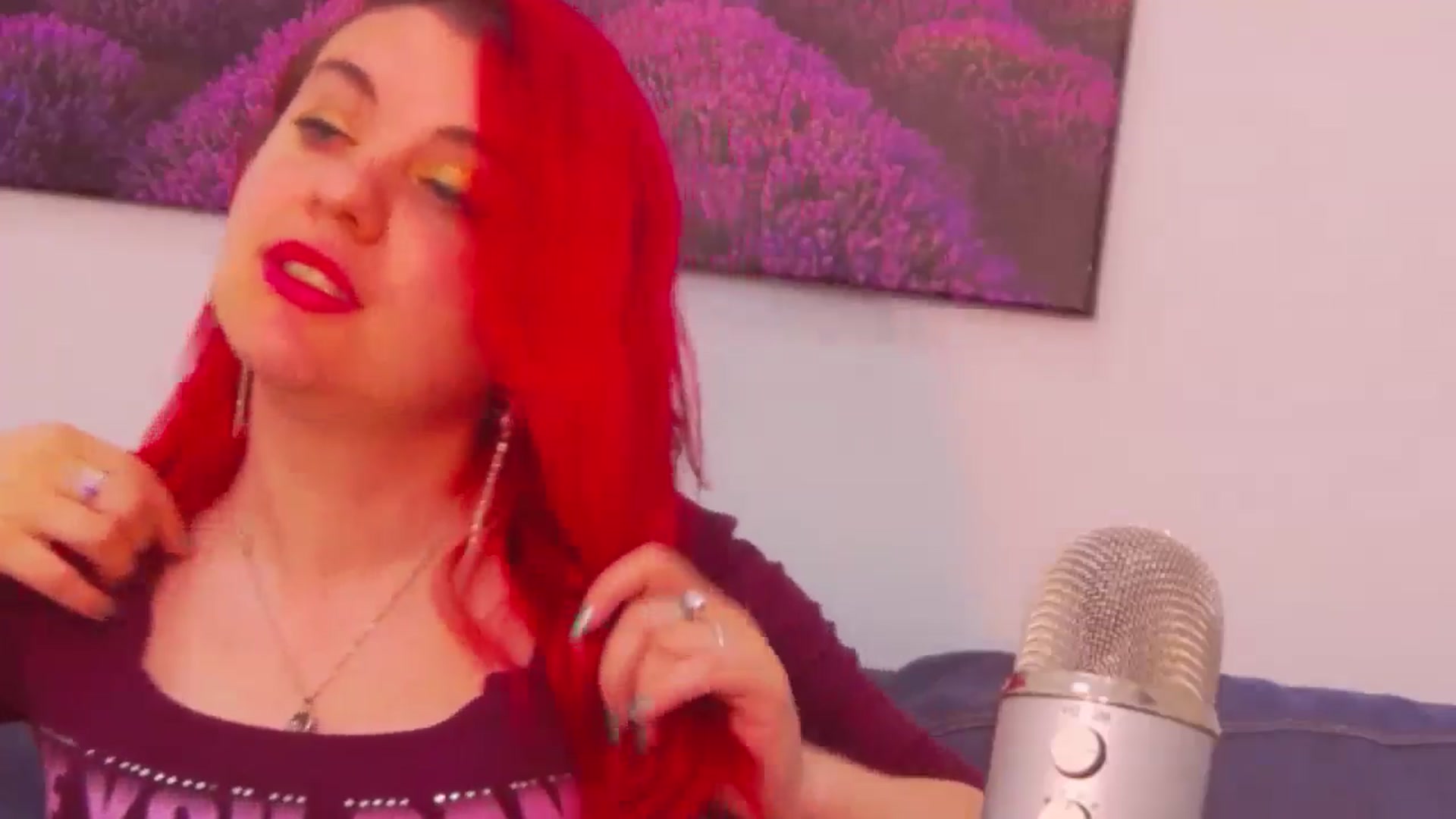 Gallery image thumbnail from Kellsie's myfreecams stream on, 05/07/2024, 07:18 image 11 of 20