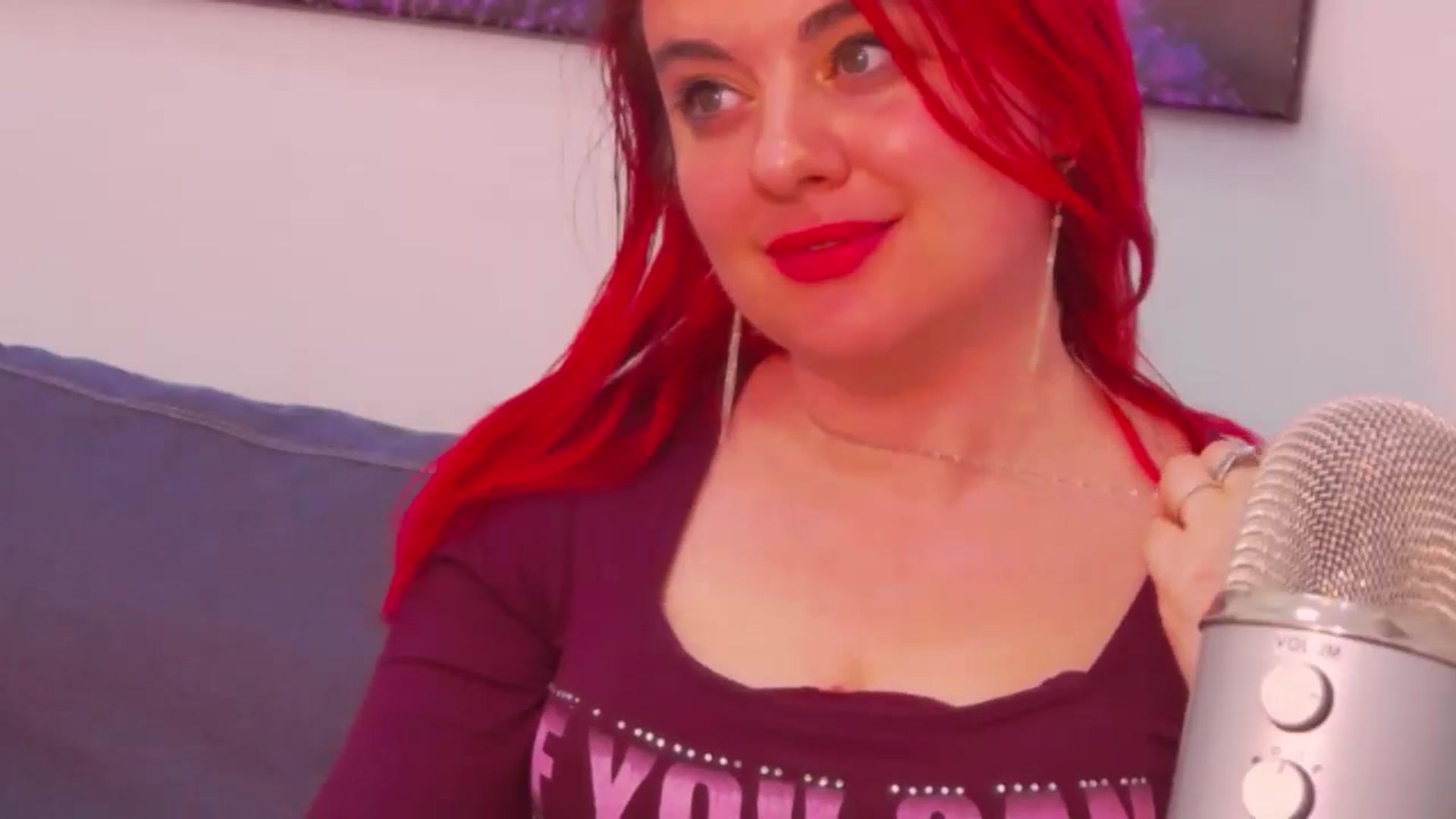 Gallery image thumbnail from Kellsie's myfreecams stream on, 05/07/2024, 12:07 image 3 of 20