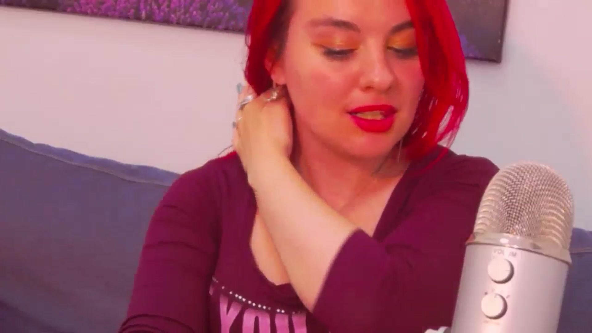 Gallery image thumbnail from Kellsie's myfreecams stream on, 05/07/2024, 12:07 image 7 of 20