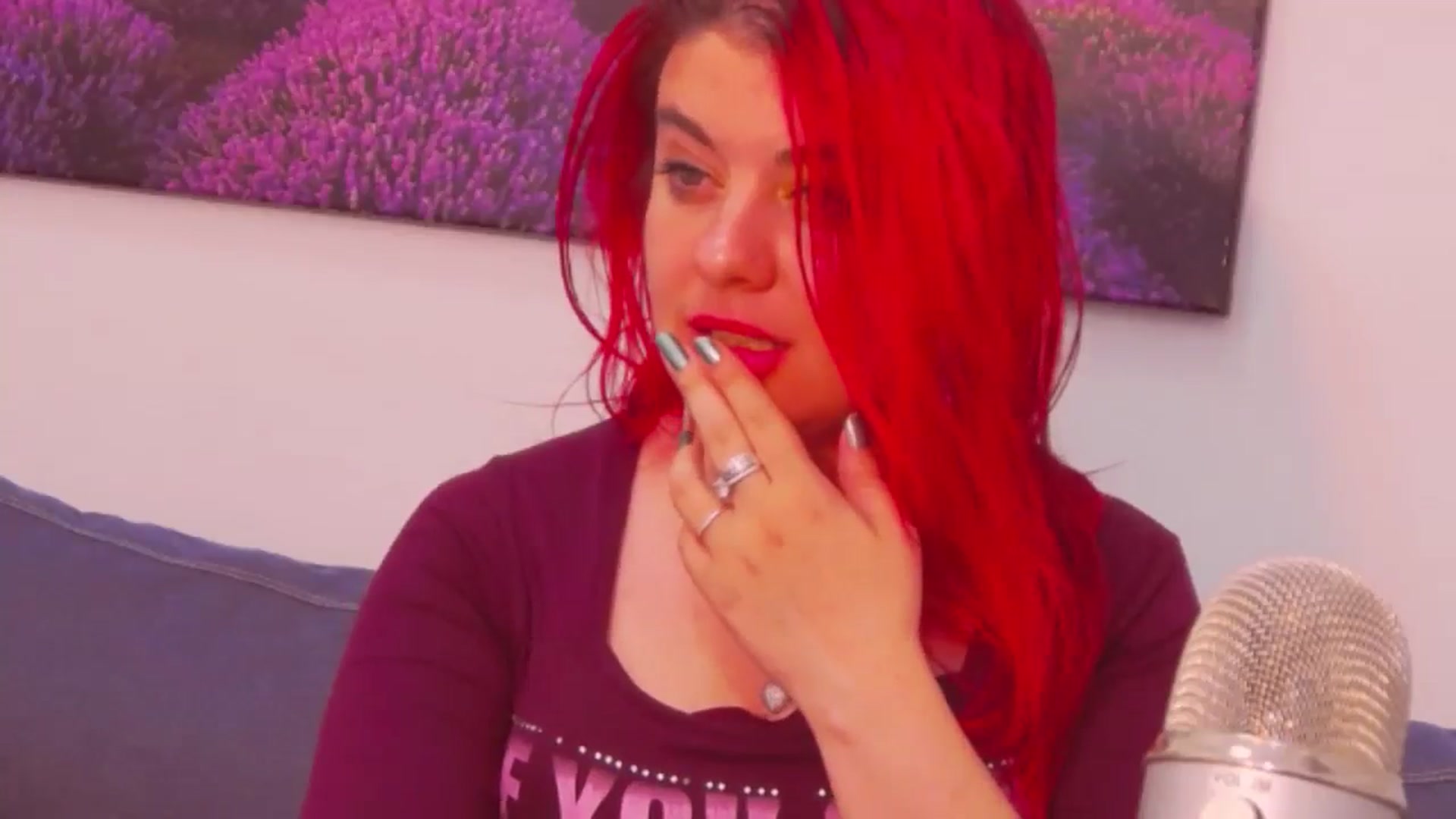 Gallery image thumbnail from Kellsie's myfreecams stream on, 05/07/2024, 12:07 image 17 of 20