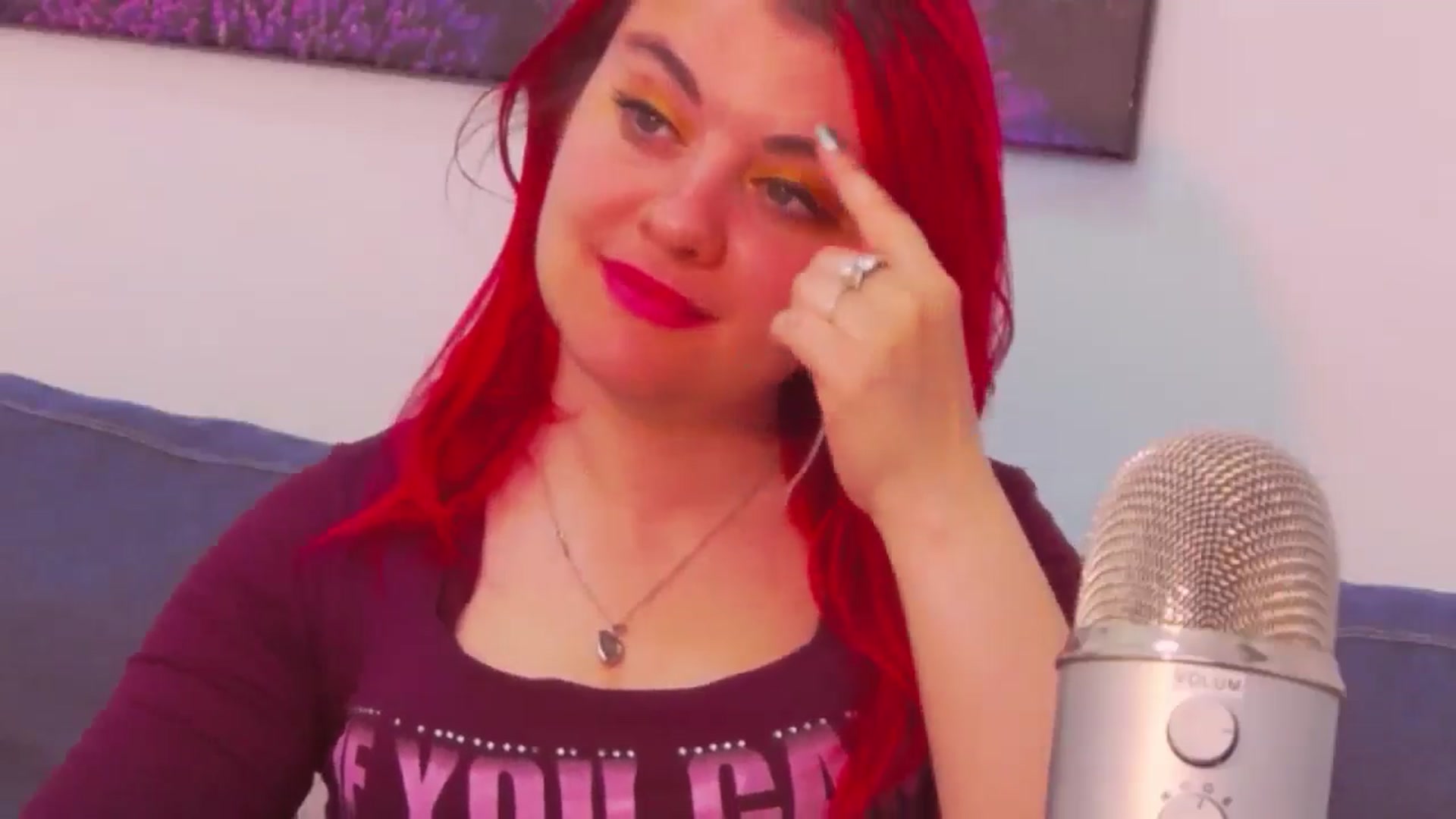 Gallery image thumbnail from Kellsie's myfreecams stream on, 05/08/2024, 05:14 image 5 of 20