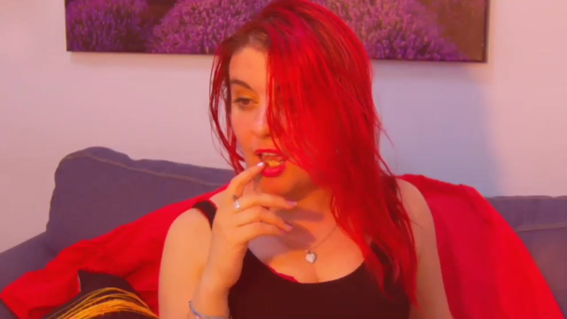 Gallery image thumbnail from Kellsie's myfreecams stream on, 05/11/2024, 12:03 image 14 of 20