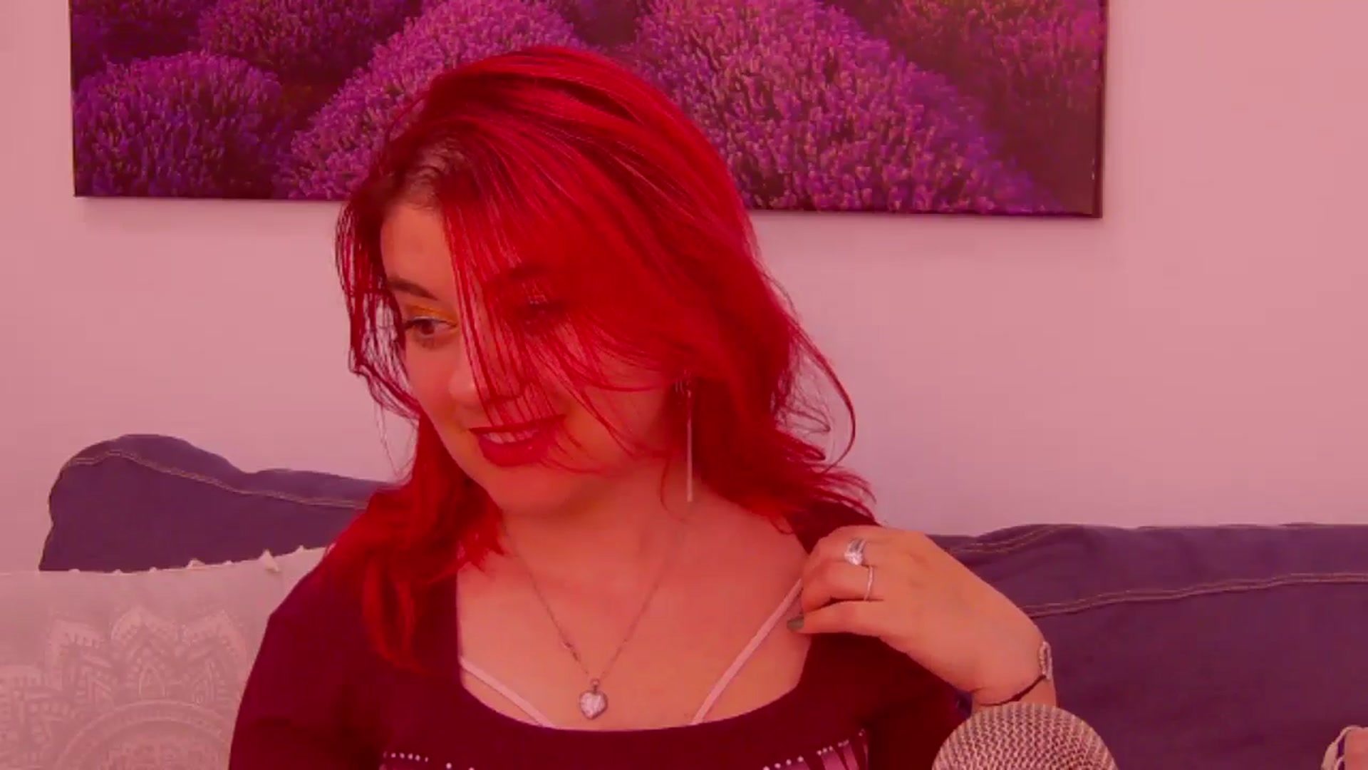 Gallery image thumbnail from Kellsie's myfreecams stream on, 05/14/2024, 09:54 image 12 of 20