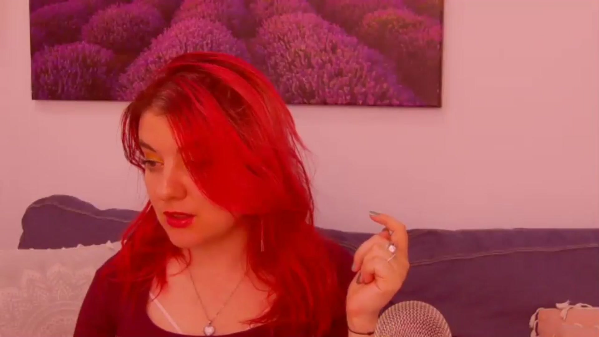 Gallery image thumbnail from Kellsie's myfreecams stream on, 05/14/2024, 10:56 image 12 of 20