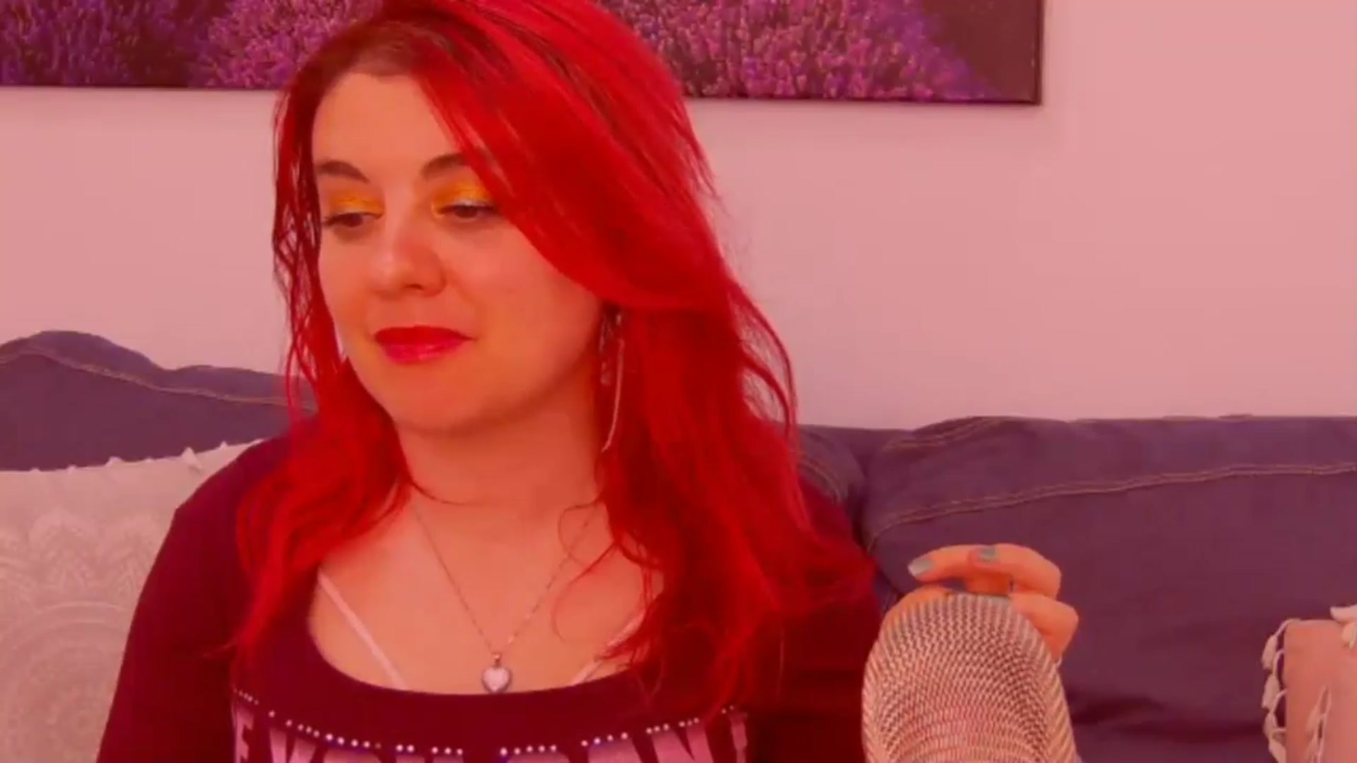 Gallery image thumbnail from Kellsie's myfreecams stream on, 05/14/2024, 11:13 image 7 of 20