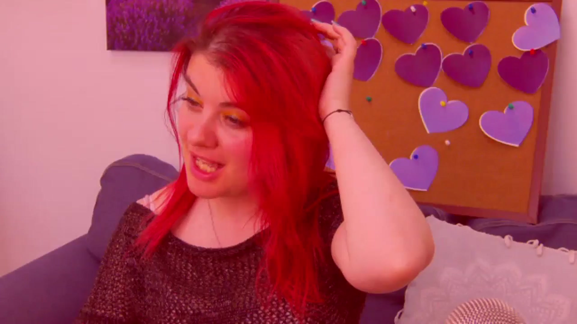 Gallery image thumbnail from Kellsie's myfreecams stream on, 05/16/2024, 08:26 image 4 of 20