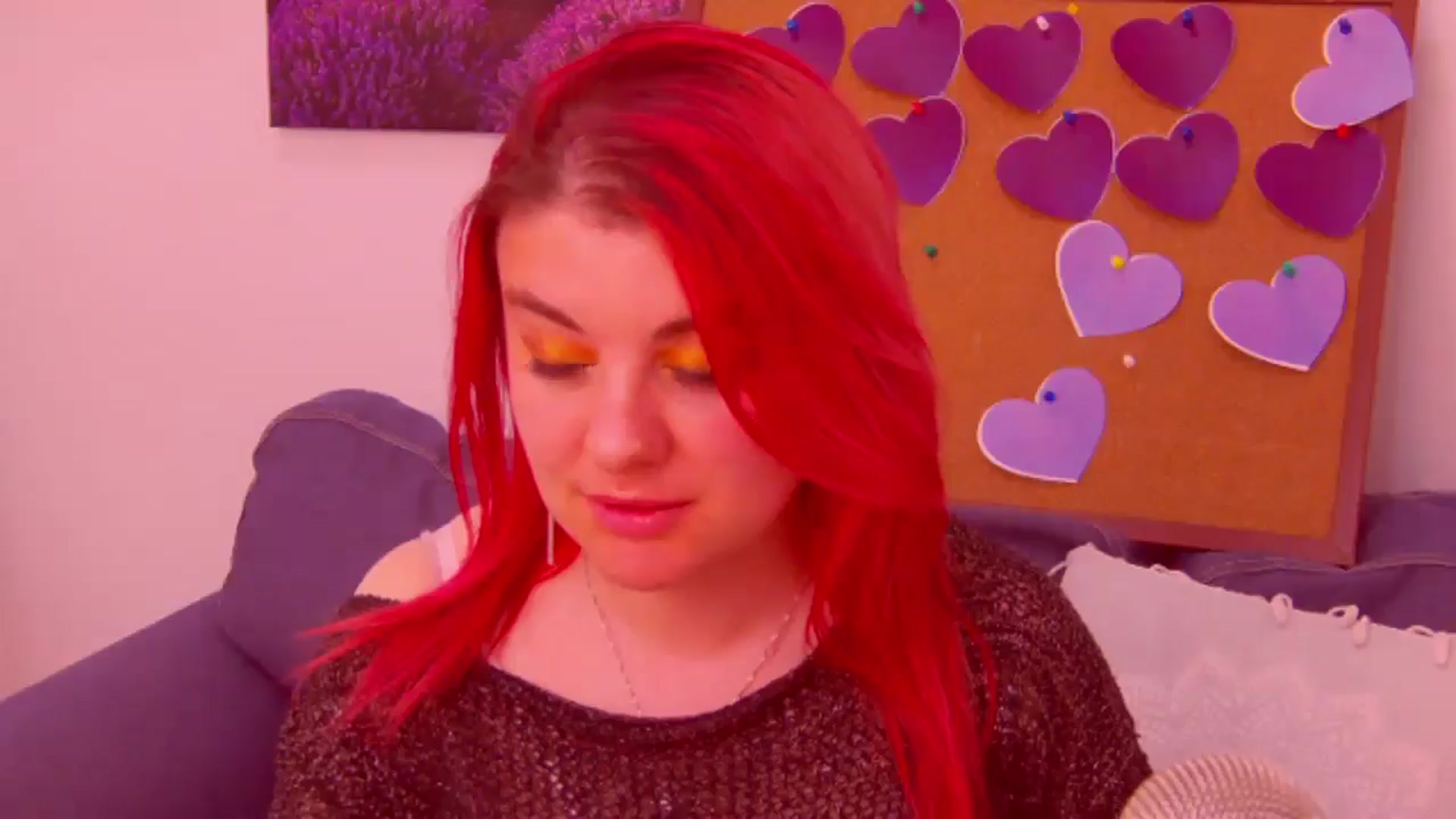 Gallery image thumbnail from Kellsie's myfreecams stream on, 05/16/2024, 08:26 image 14 of 20