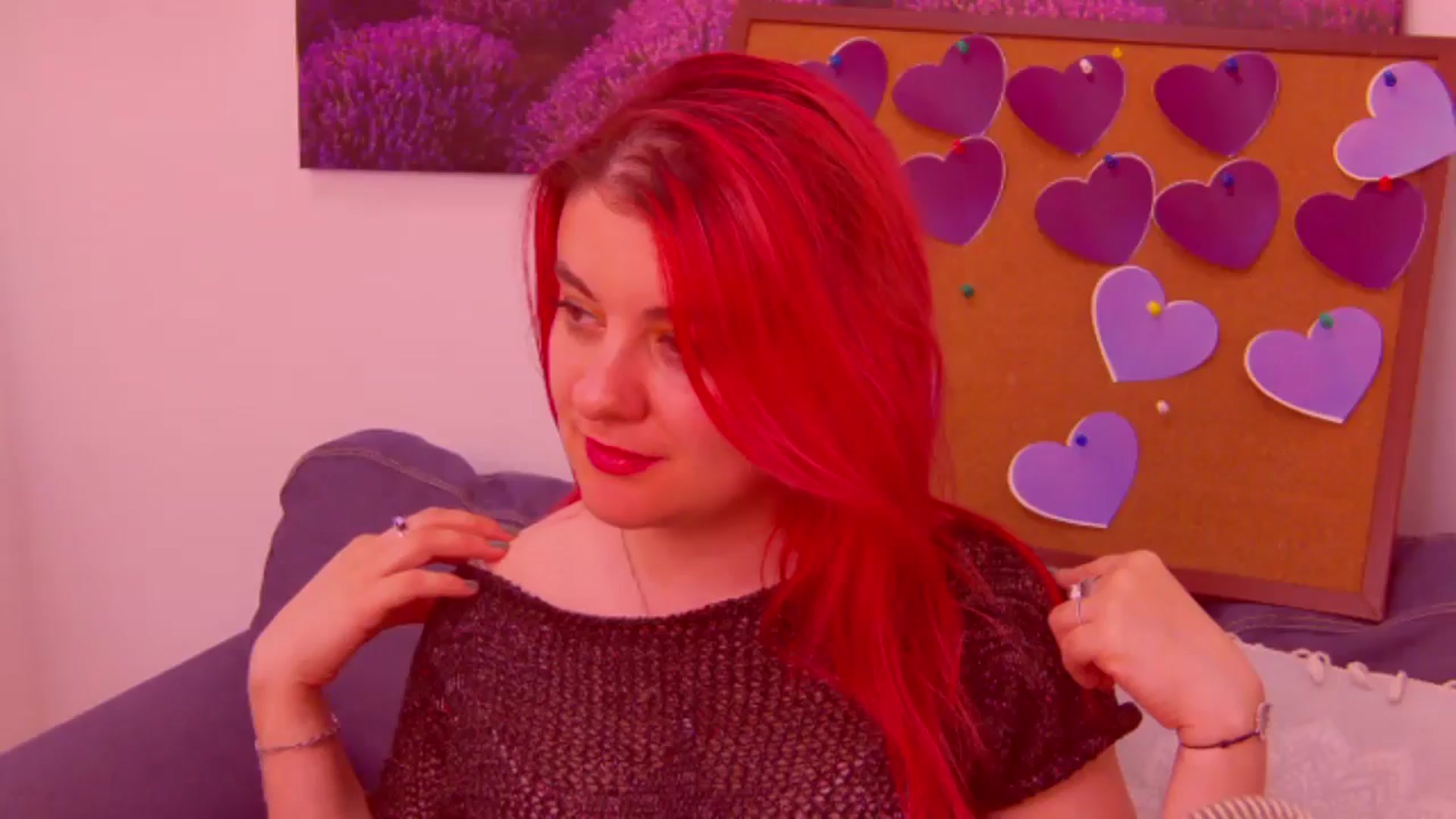 Gallery image thumbnail from Kellsie's myfreecams stream on, 05/16/2024, 12:06 image 1 of 20