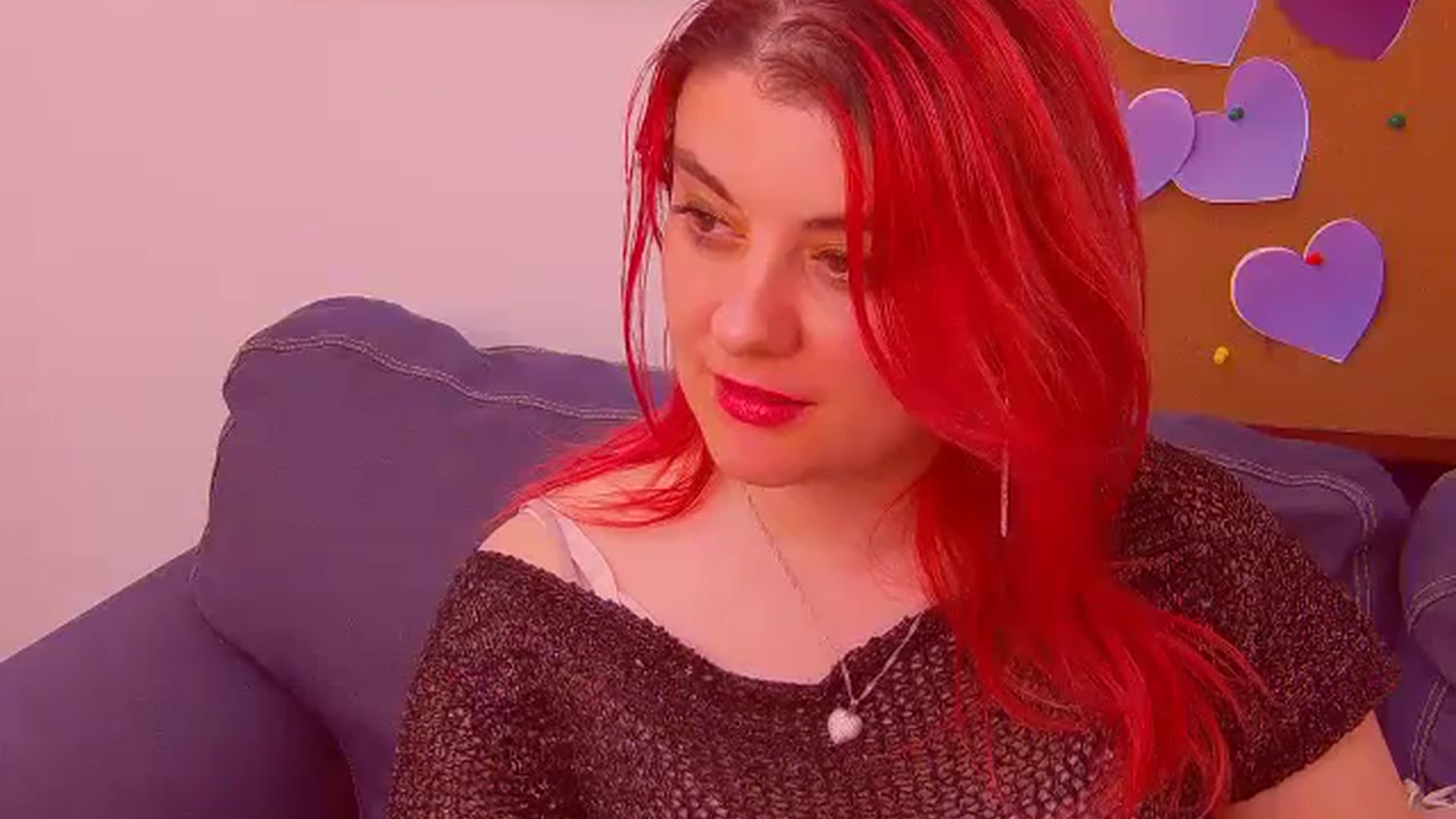 Gallery image thumbnail from Kellsie's myfreecams stream on, 05/17/2024, 11:18 image 9 of 20