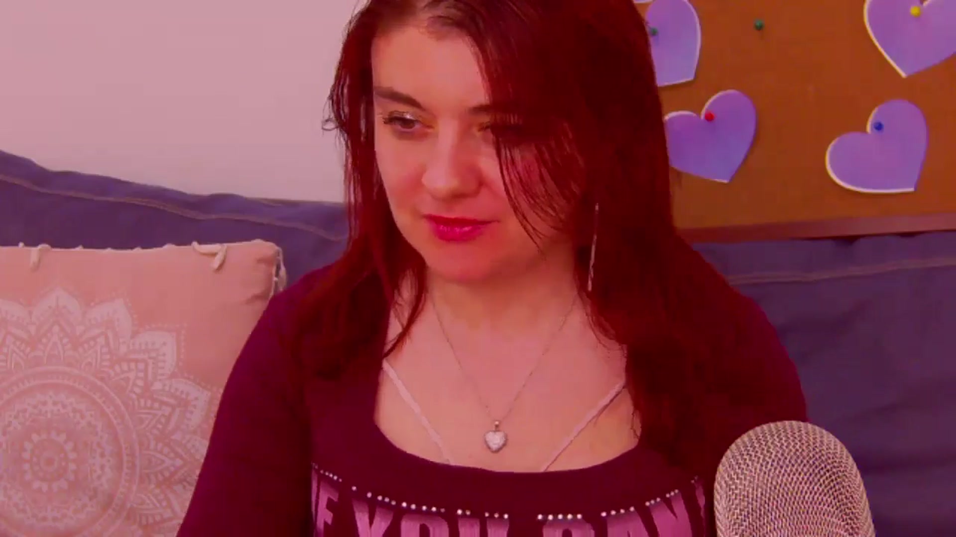 Gallery image thumbnail from Kellsie's myfreecams stream on, 05/22/2024, 10:51 image 8 of 20