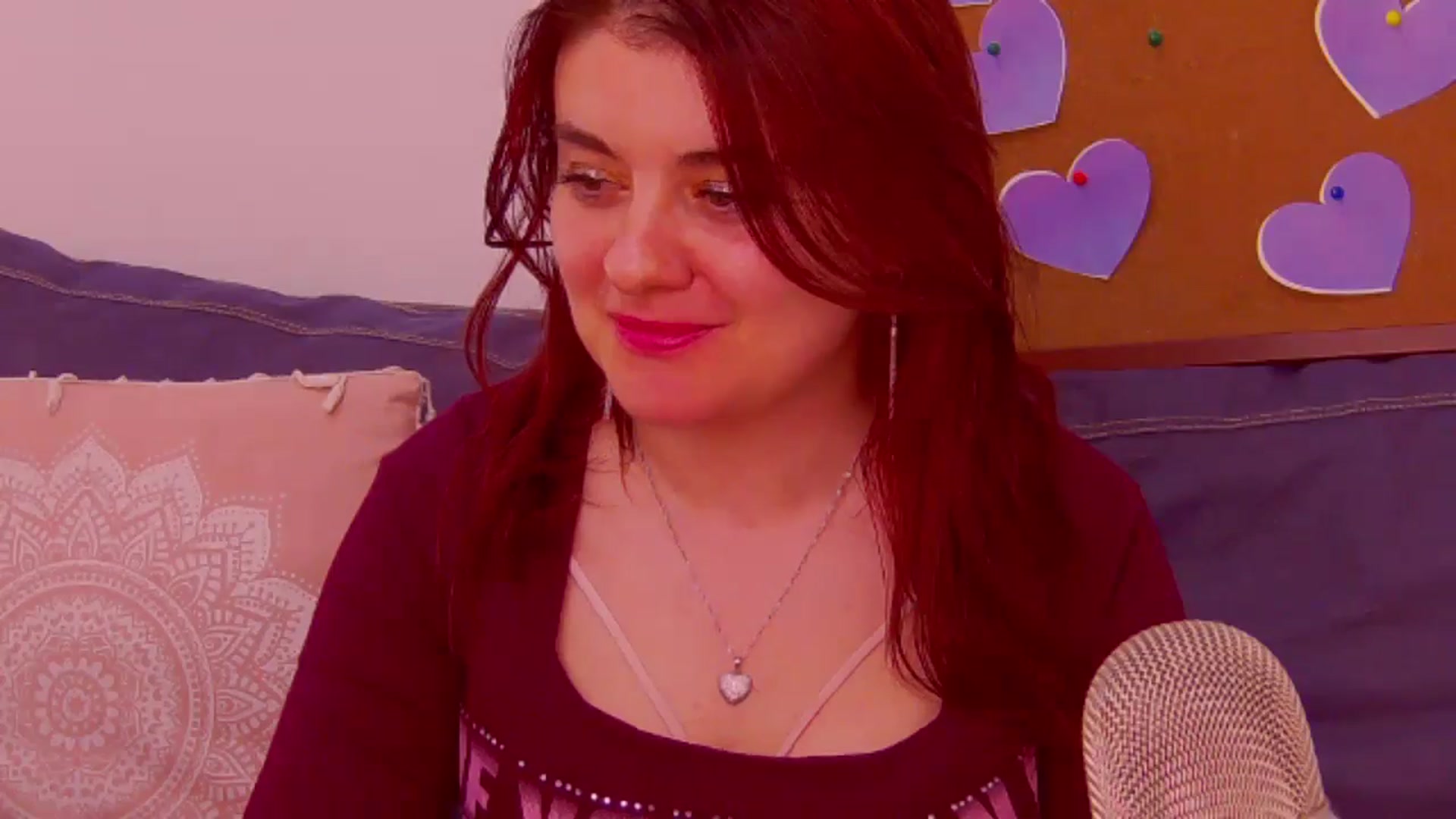Gallery image thumbnail from Kellsie's myfreecams stream on, 05/22/2024, 10:51 image 17 of 20