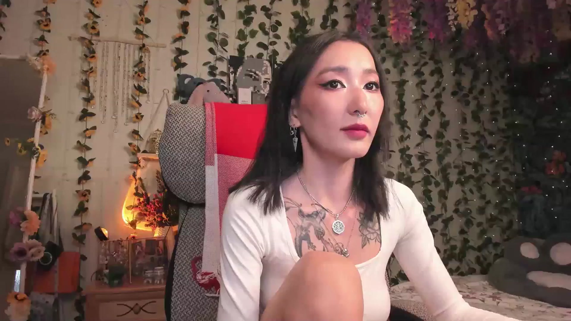 Gallery image thumbnail from KellyAsian's myfreecams stream on, 07/11/2023, 08:51 image 8 of 20