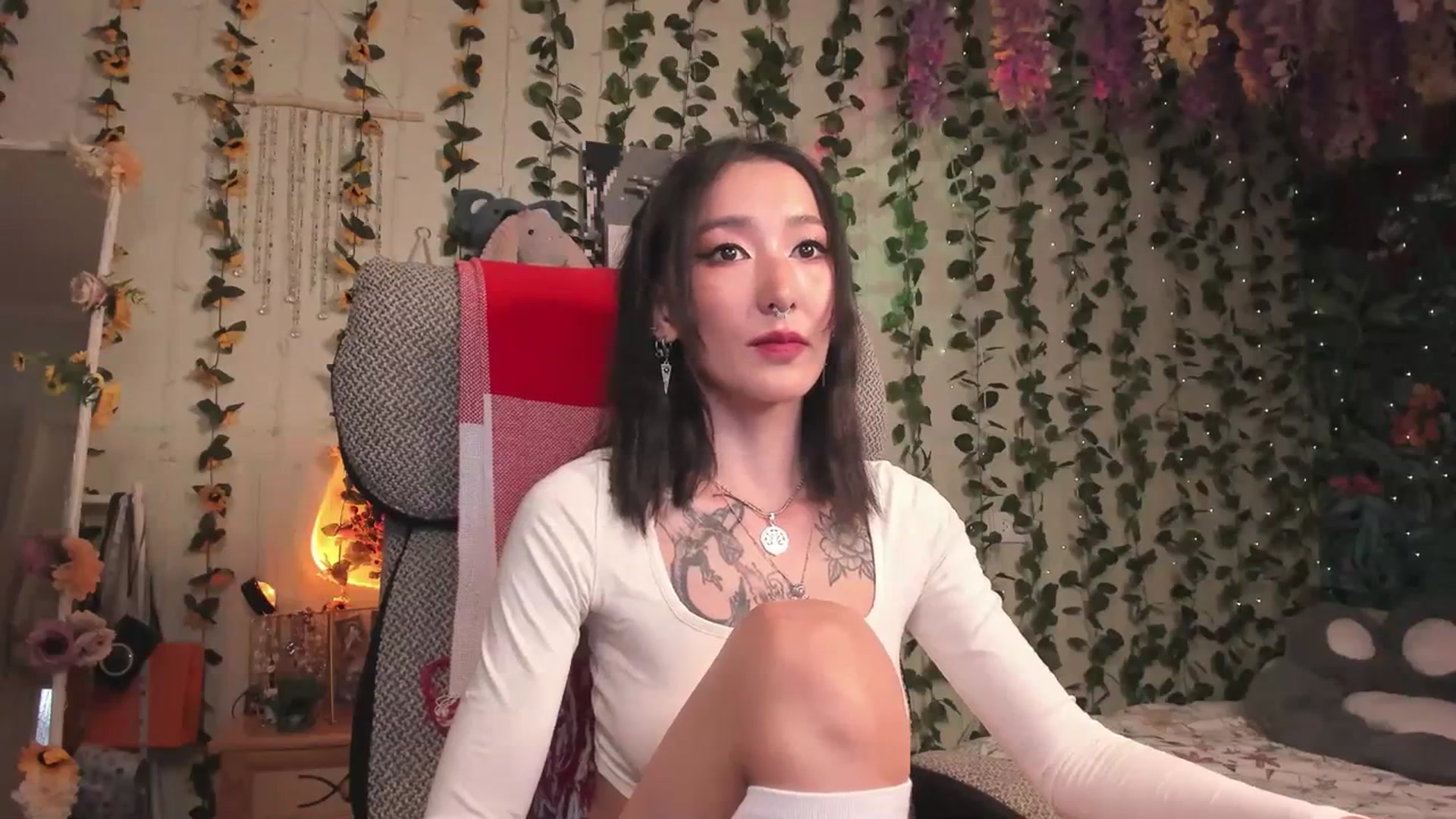 Gallery image thumbnail from KellyAsian's myfreecams stream on, 07/11/2023, 08:51 image 12 of 20