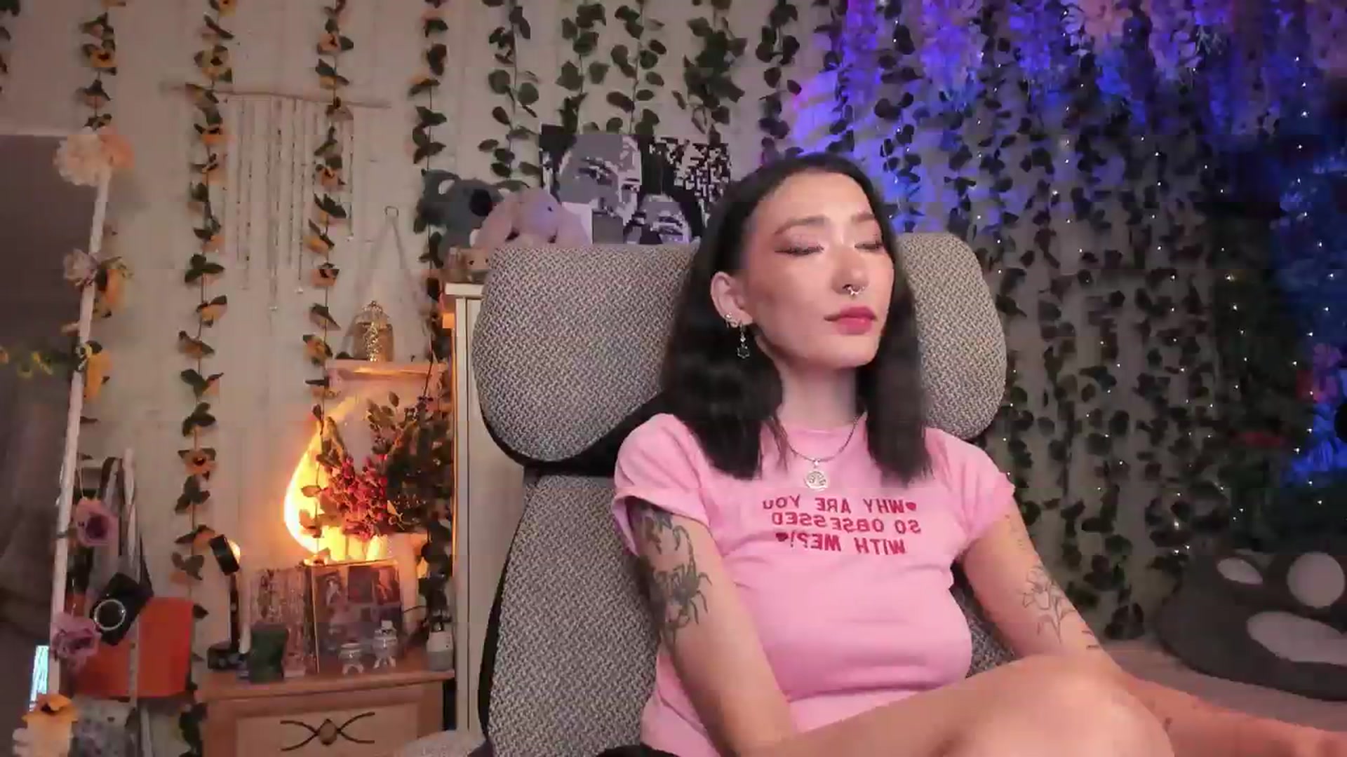 Gallery image thumbnail from KellyAsian's myfreecams stream on, 07/23/2023, 12:17 image 20 of 20