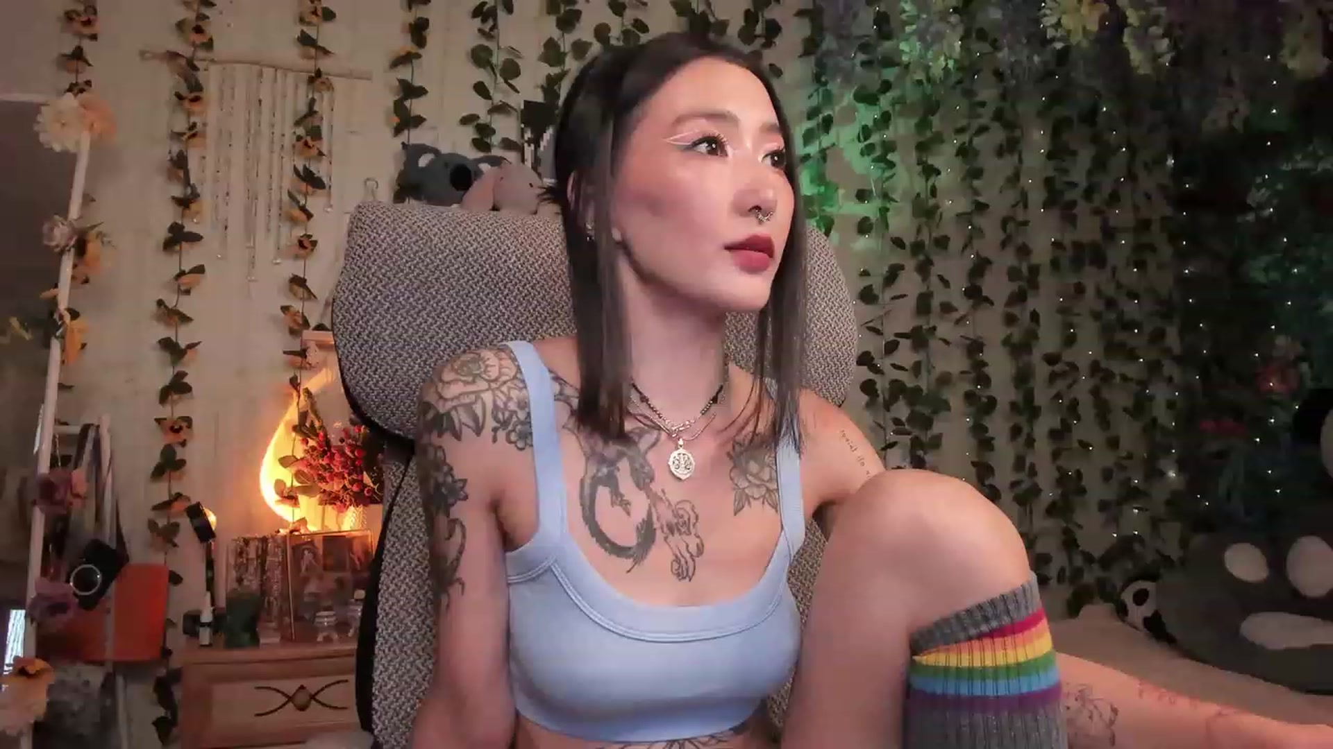 Gallery image thumbnail from KellyAsian's myfreecams stream on, 07/26/2023, 08:00 image 1 of 20