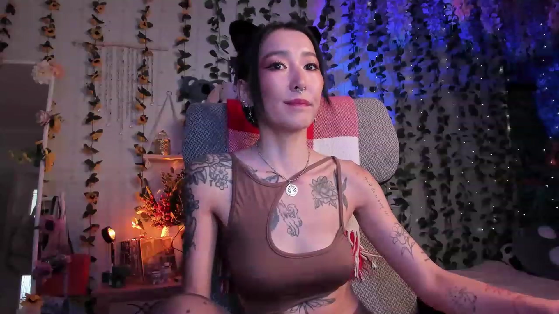 Gallery image thumbnail from KellyAsian's myfreecams stream on, 07/31/2023, 12:48 image 12 of 20
