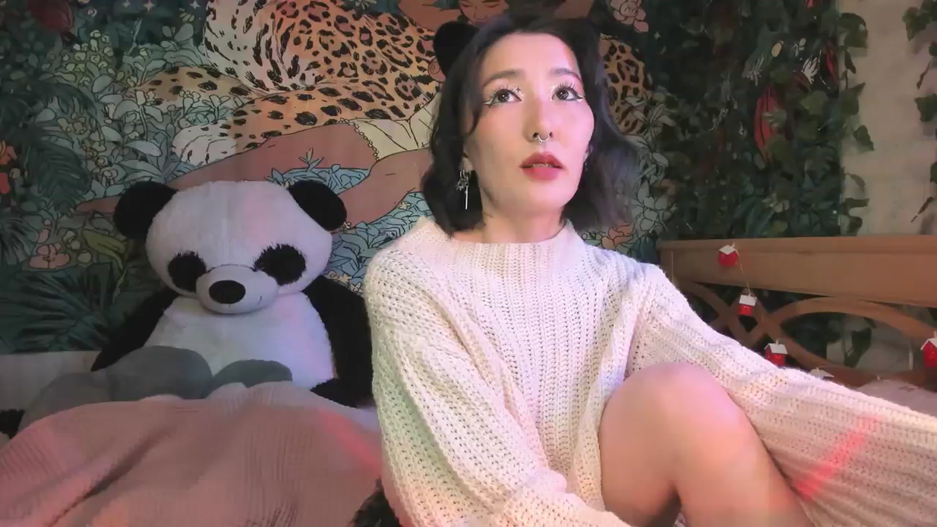 Gallery image thumbnail from KellyAsian's myfreecams stream on, 11/20/2023, 10:02 image 2 of 20