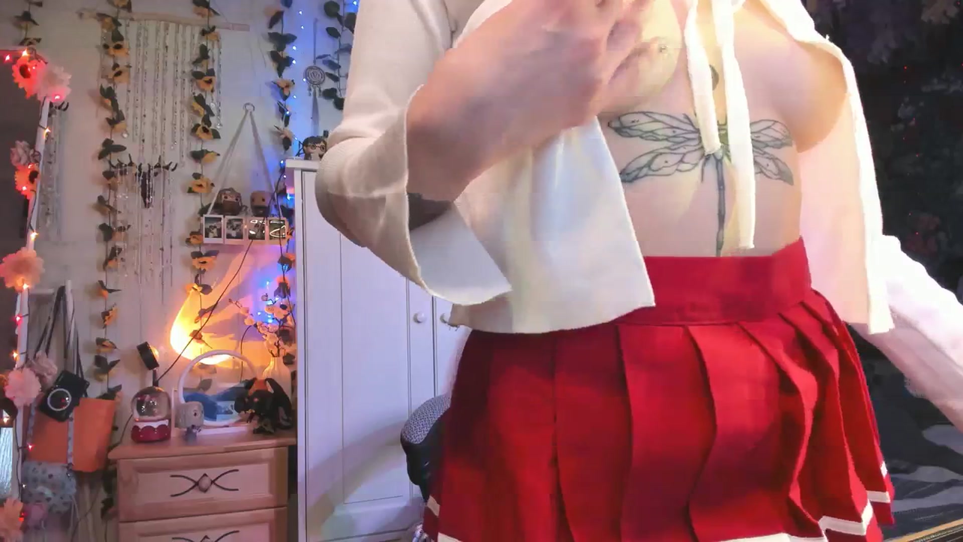 Gallery image thumbnail from KellyAsian's myfreecams stream on, 02/12/2024, 09:10 image 3 of 20