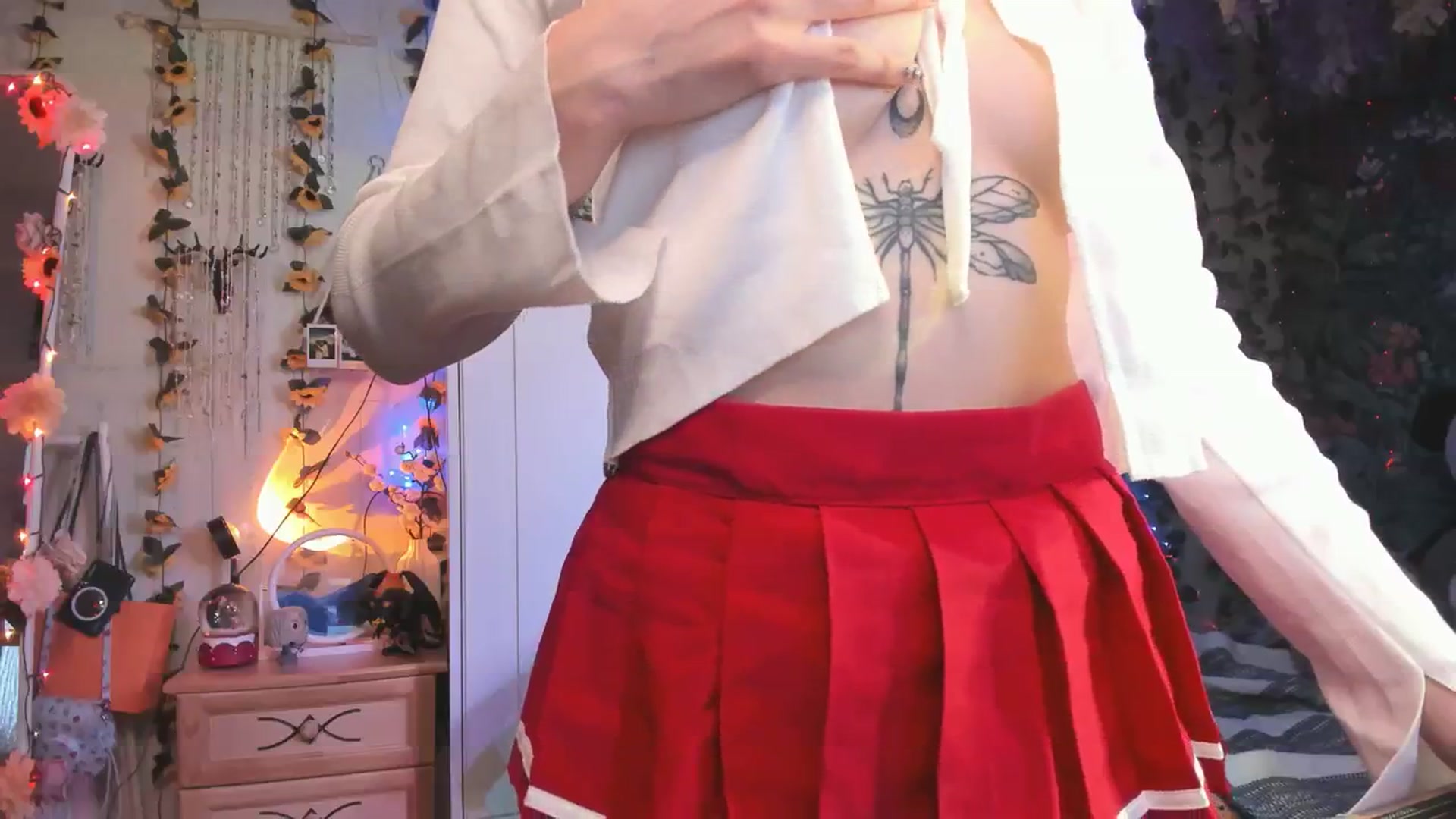 Gallery image thumbnail from KellyAsian's myfreecams stream on, 02/12/2024, 09:10 image 6 of 20