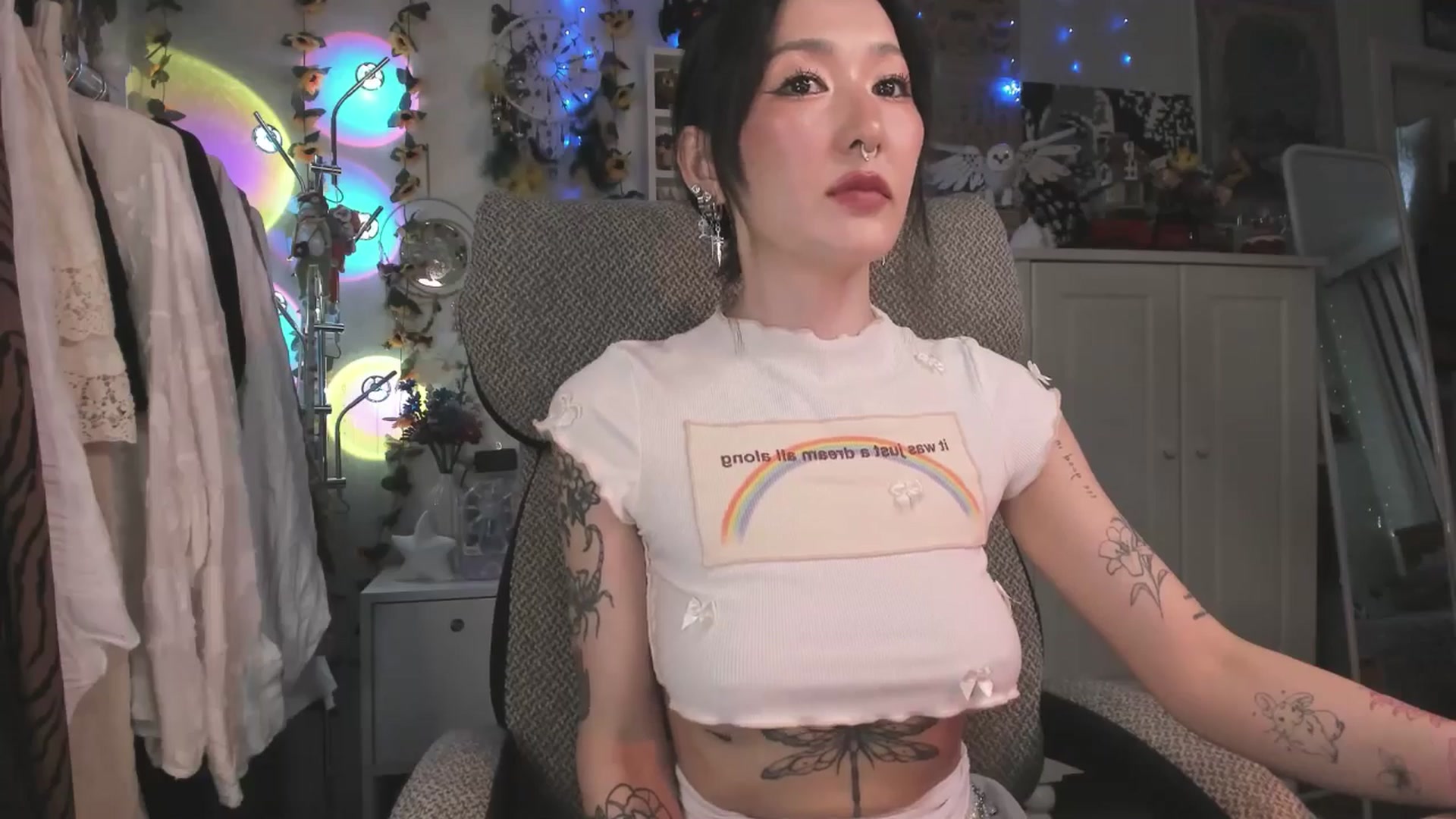 Gallery image thumbnail from KellyAsian's myfreecams stream on, 03/13/2025, 08:19 image 4 of 20