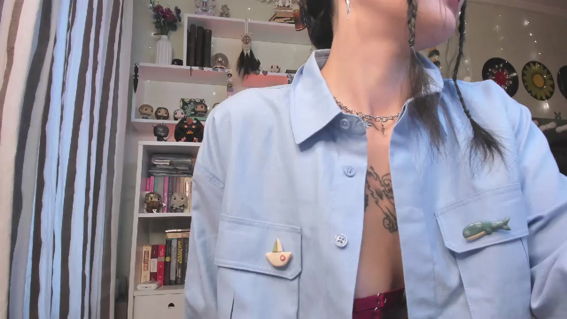 Gallery image thumbnail from KellyAsian's myfreecams stream on, 11/04/2025, 10:20 image 15 of 20