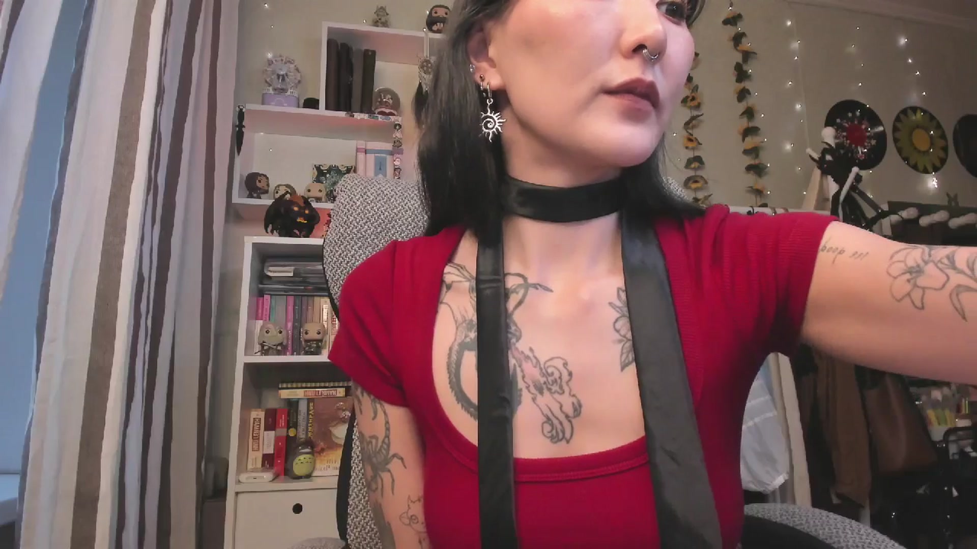 Gallery image thumbnail from KellyAsian's myfreecams stream on, 12/09/2025, 09:12 image 14 of 20