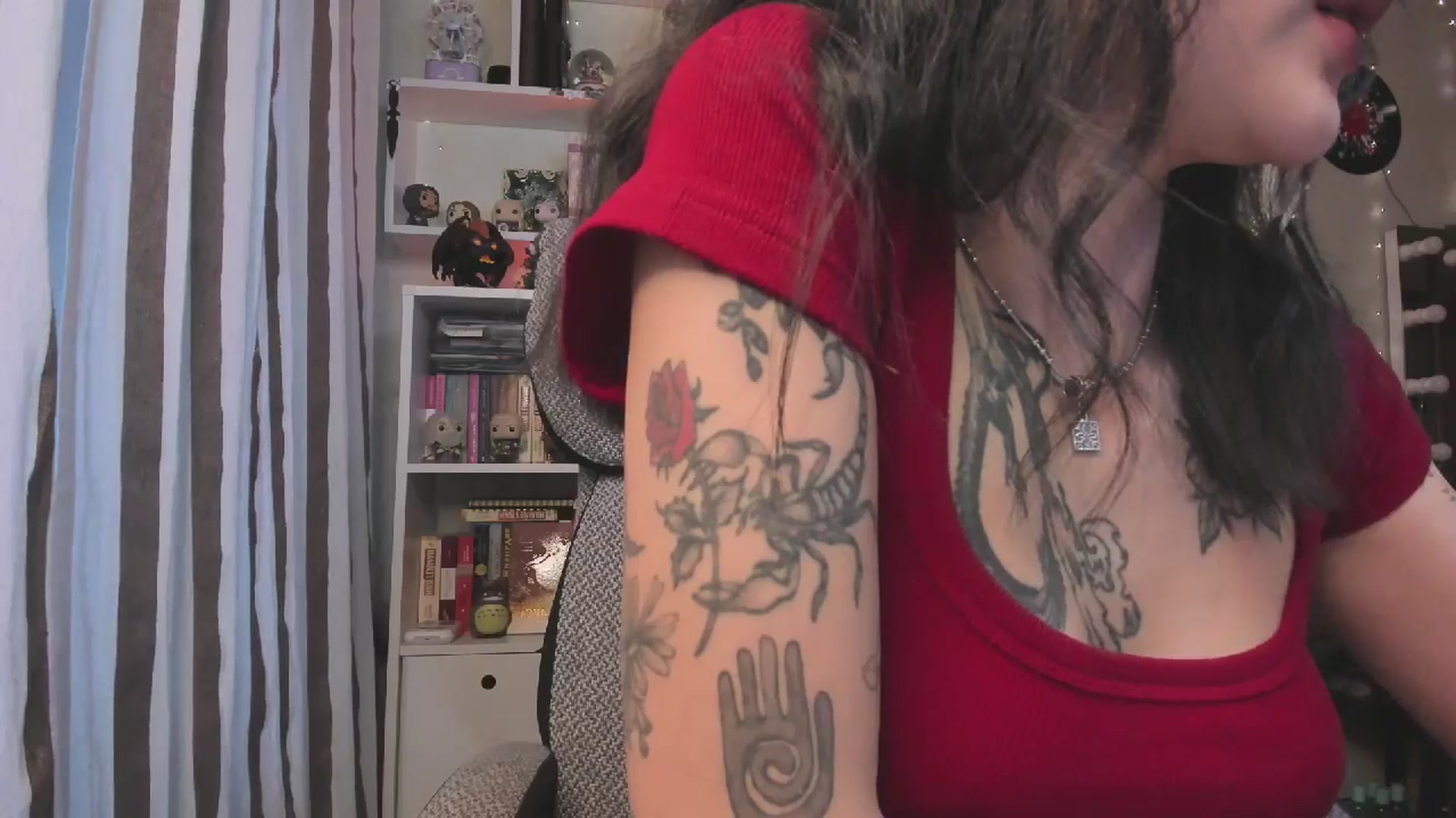 Gallery image thumbnail from KellyAsian's myfreecams stream on, 12/24/2025, 09:57 image 3 of 20