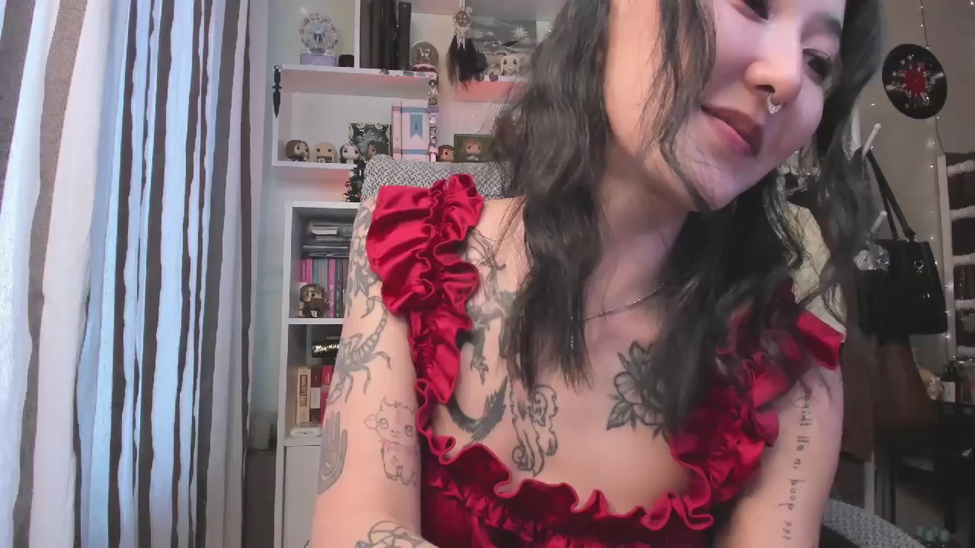 Gallery image thumbnail from KellyAsian's myfreecams stream on, 12/26/2025, 10:01 image 20 of 20