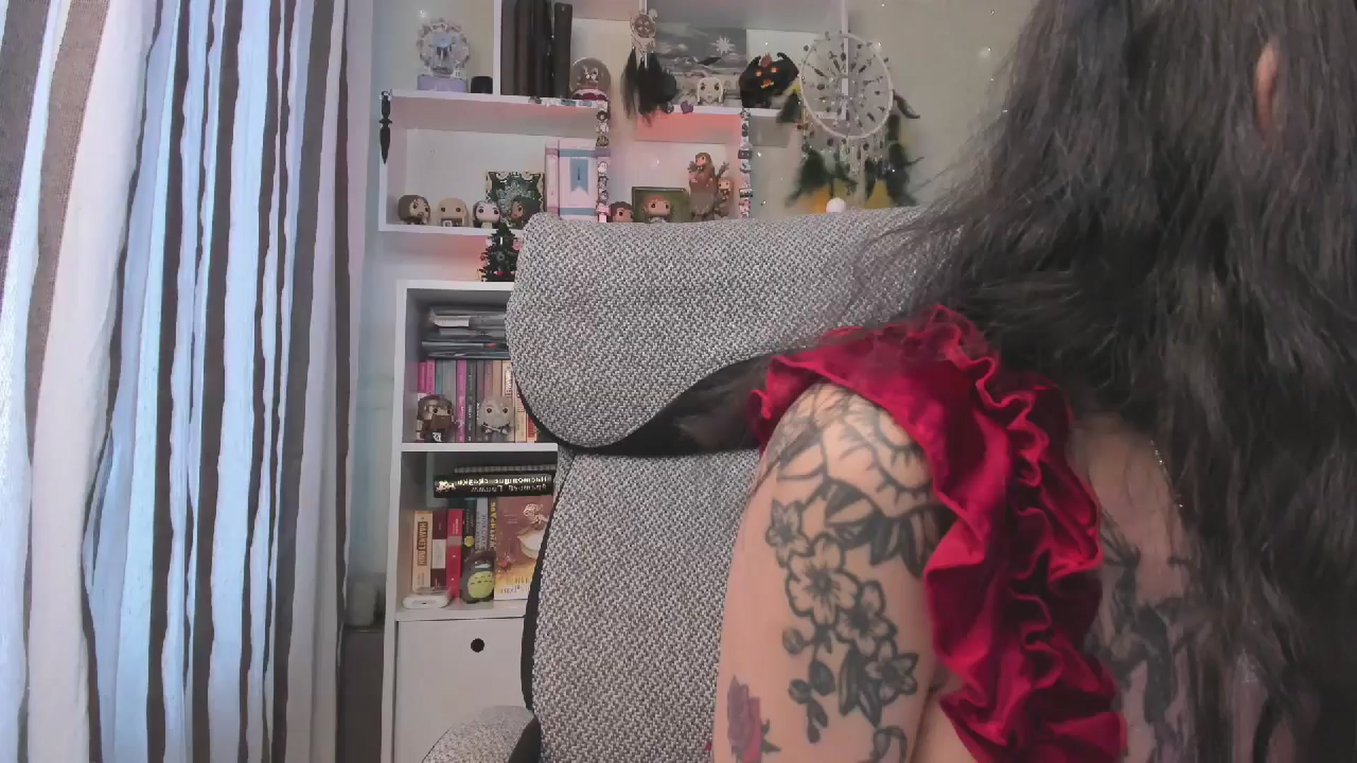 Gallery image thumbnail from KellyAsian's myfreecams stream on, 12/26/2025, 10:01 image 19 of 20