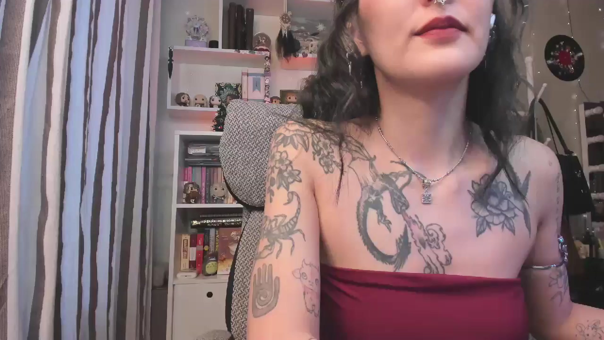 Gallery image thumbnail from KellyAsian's myfreecams stream on, 12/31/2025, 10:10 image 10 of 20