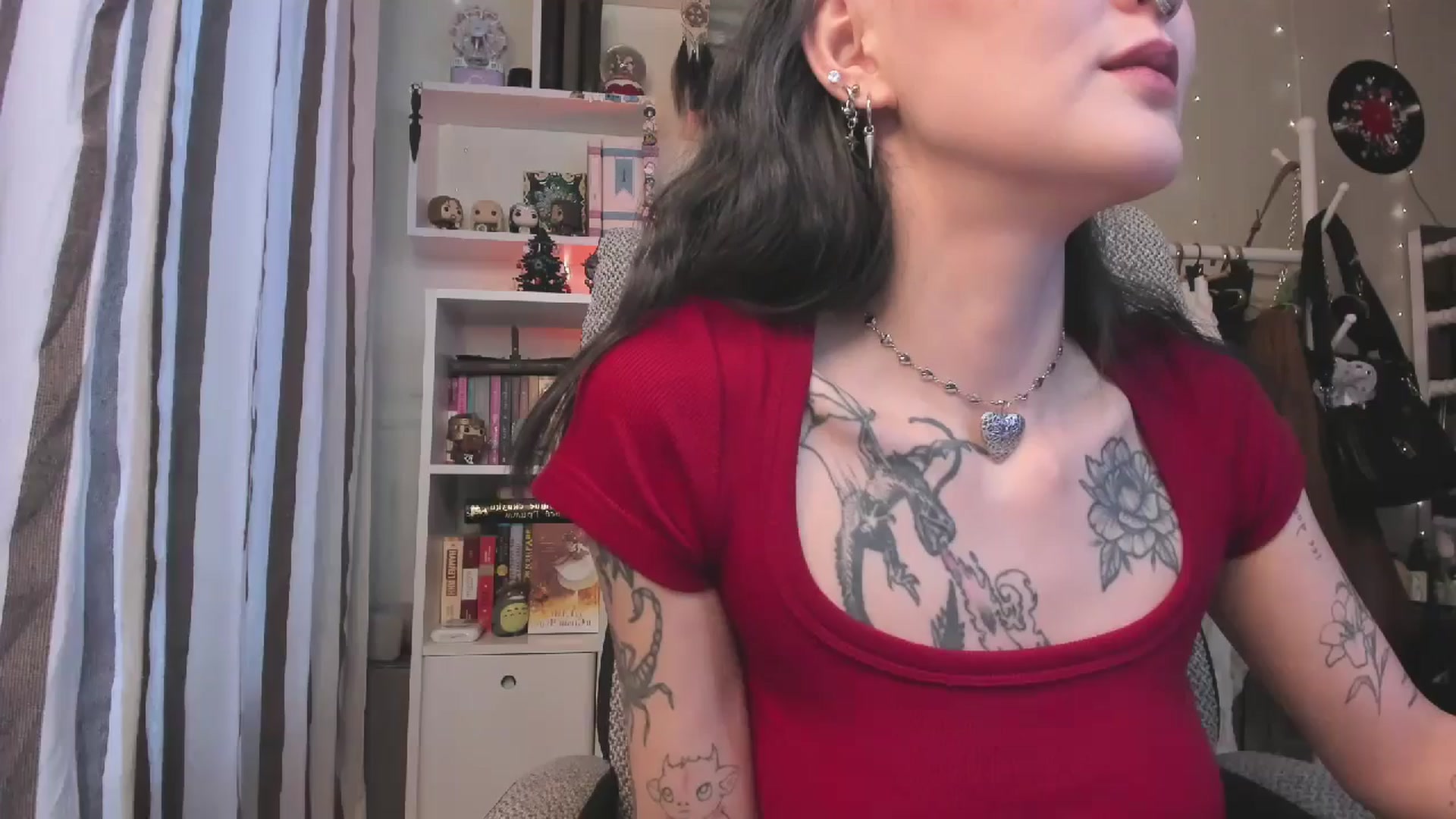 Gallery image thumbnail from KellyAsian's myfreecams stream on, 01/09/2026, 09:26 image 5 of 20