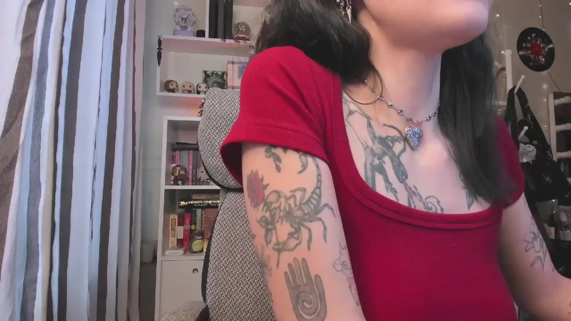 Gallery image thumbnail from KellyAsian's myfreecams stream on, 01/09/2026, 09:26 image 17 of 20