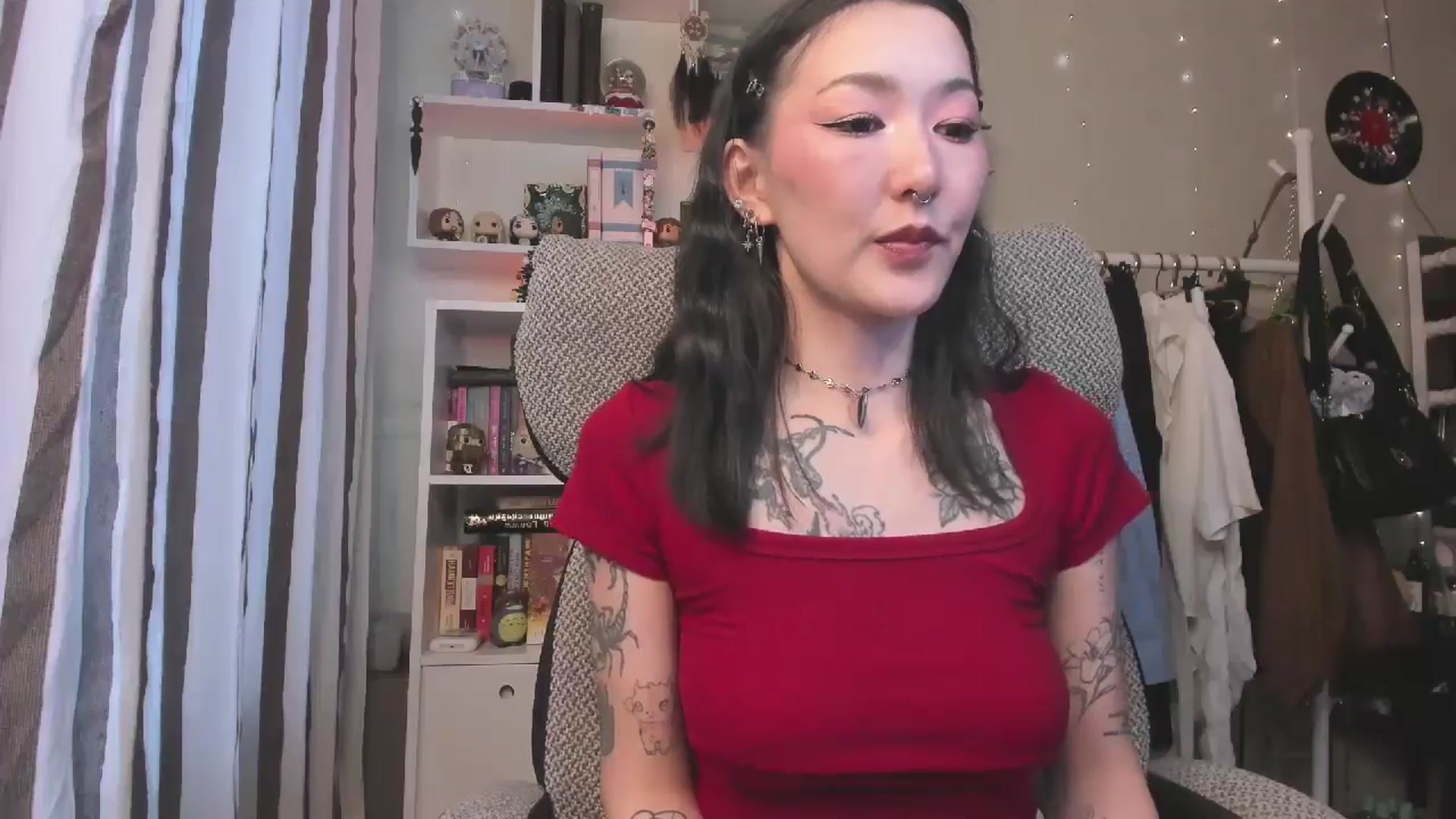 Gallery image thumbnail from KellyAsian's myfreecams stream on, 01/09/2026, 09:26 image 10 of 20