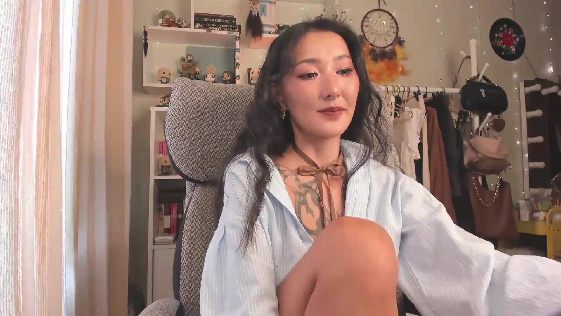 Gallery image thumbnail from KellyAsian's myfreecams stream on, 07/27/2026, 08:51 image 19 of 20