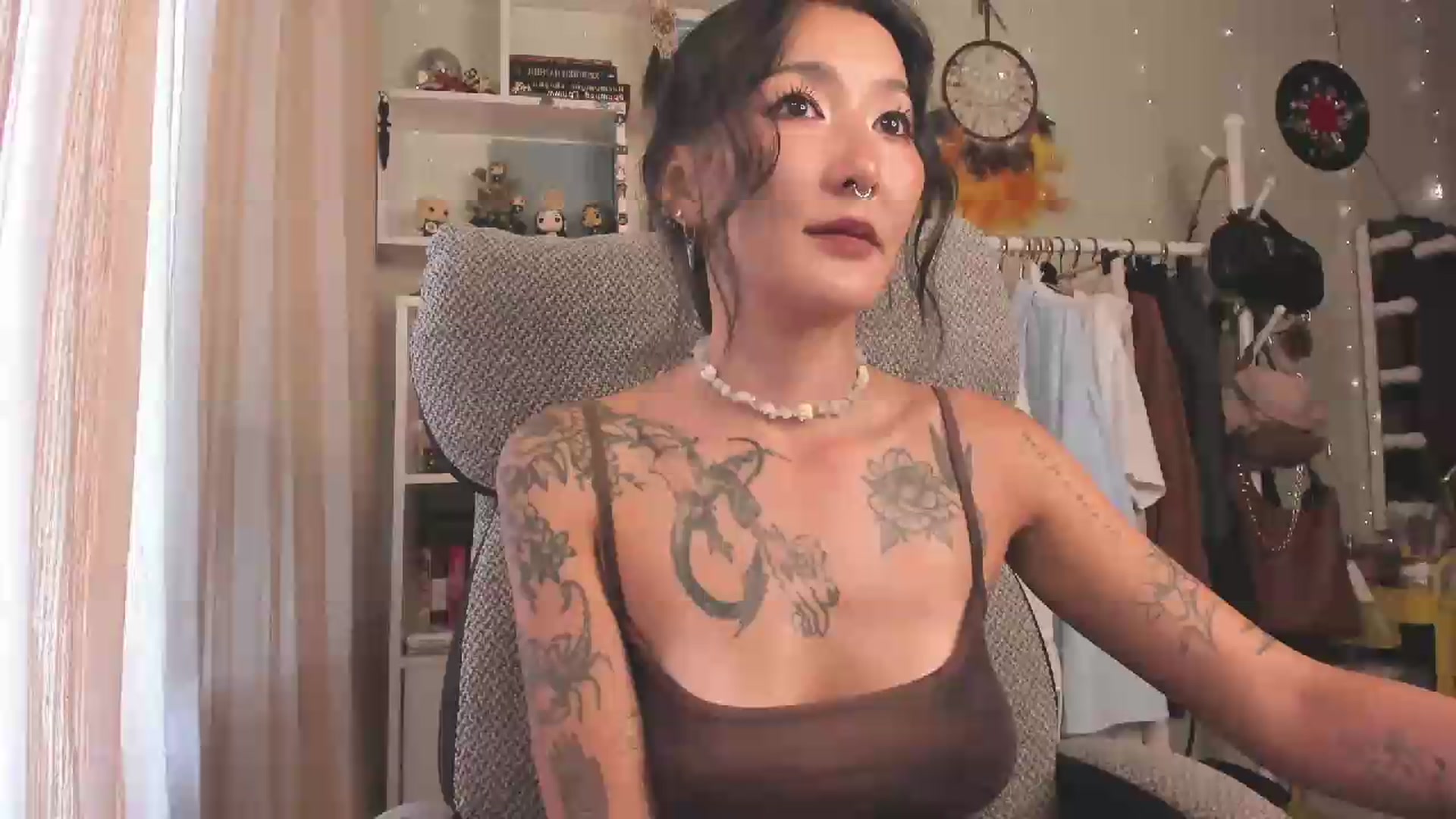 Gallery image thumbnail from KellyAsian's myfreecams stream on, 07/31/2026, 09:30 image 6 of 20