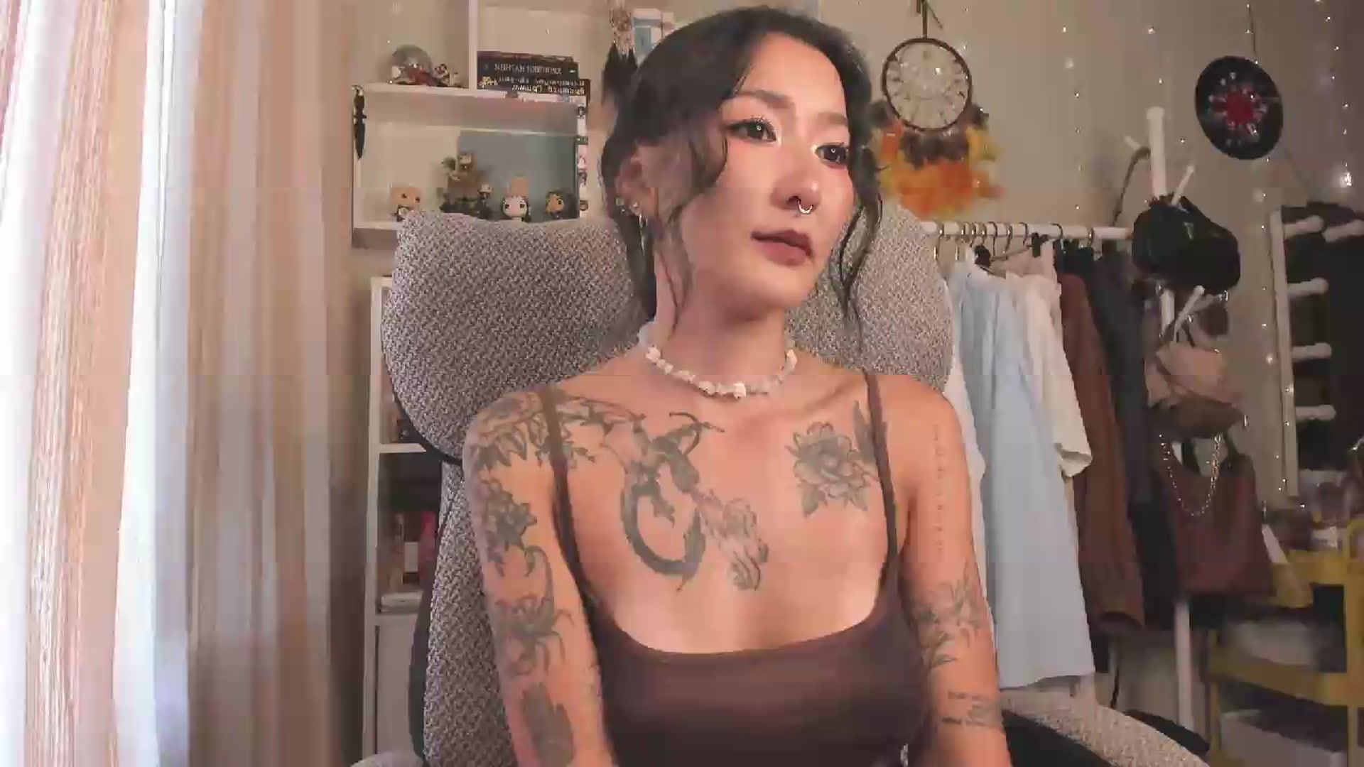 Gallery image thumbnail from KellyAsian's myfreecams stream on, 07/31/2026, 09:30 image 5 of 20