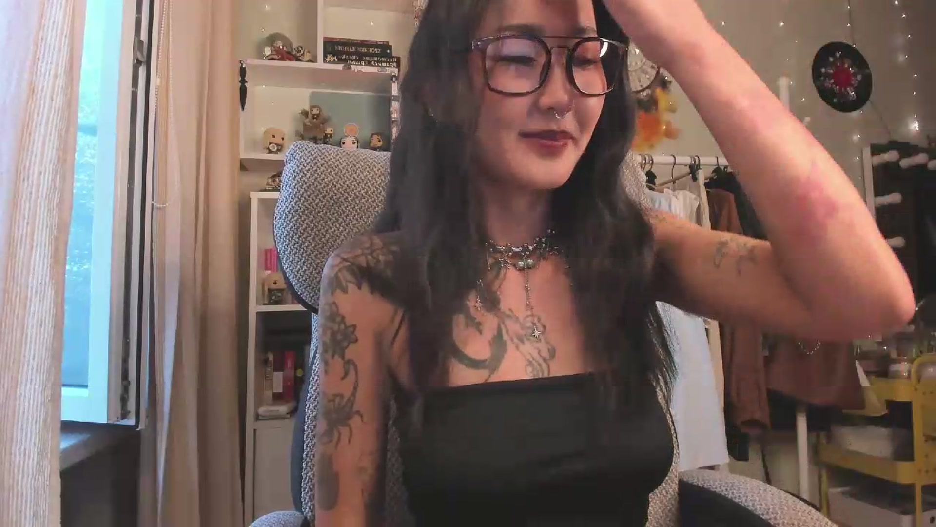 Gallery image thumbnail from KellyAsian's myfreecams stream on, 07/31/2026, 15:56 image 3 of 20